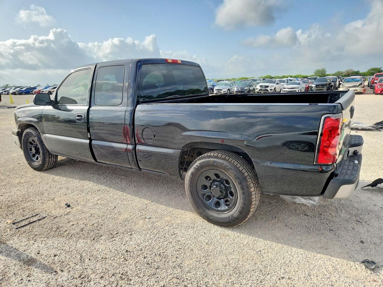 2005 Chevrolet Silverado C1500 Black vin: 1GCEC19X55Z321537