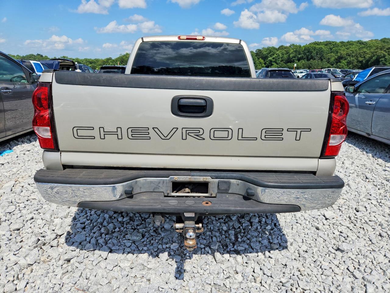 2005 Chevrolet Silverado C1500 Silver vin: 1GCEC19X65Z278732