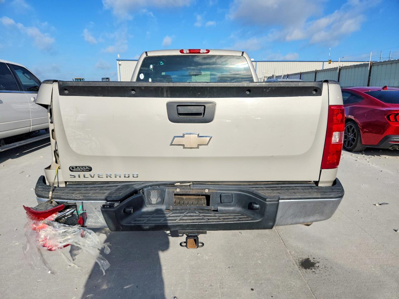 2008 Chevrolet Silverado C1500 Silver vin: 1GCEC19X68Z331790