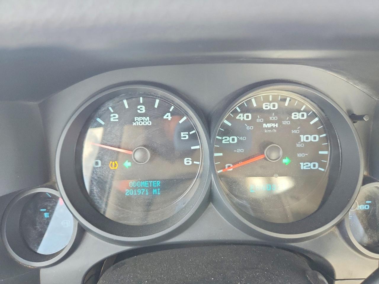 2008 Chevrolet Silverado C1500 Silver vin: 1GCEC19X68Z331790