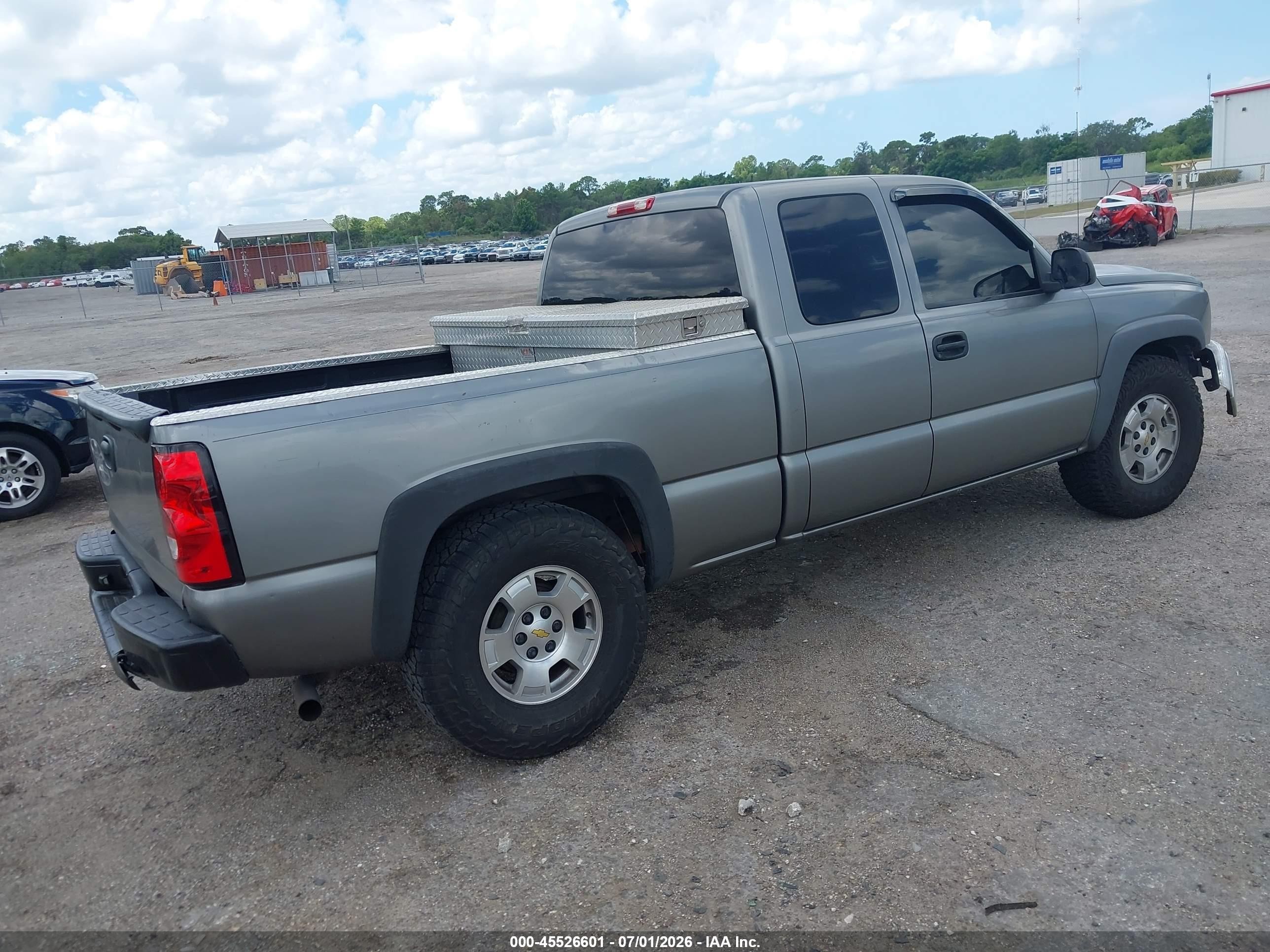 2006 Chevrolet Silverado 1500 Work Truck Бежевый vin: 1GCEC19X76Z239357