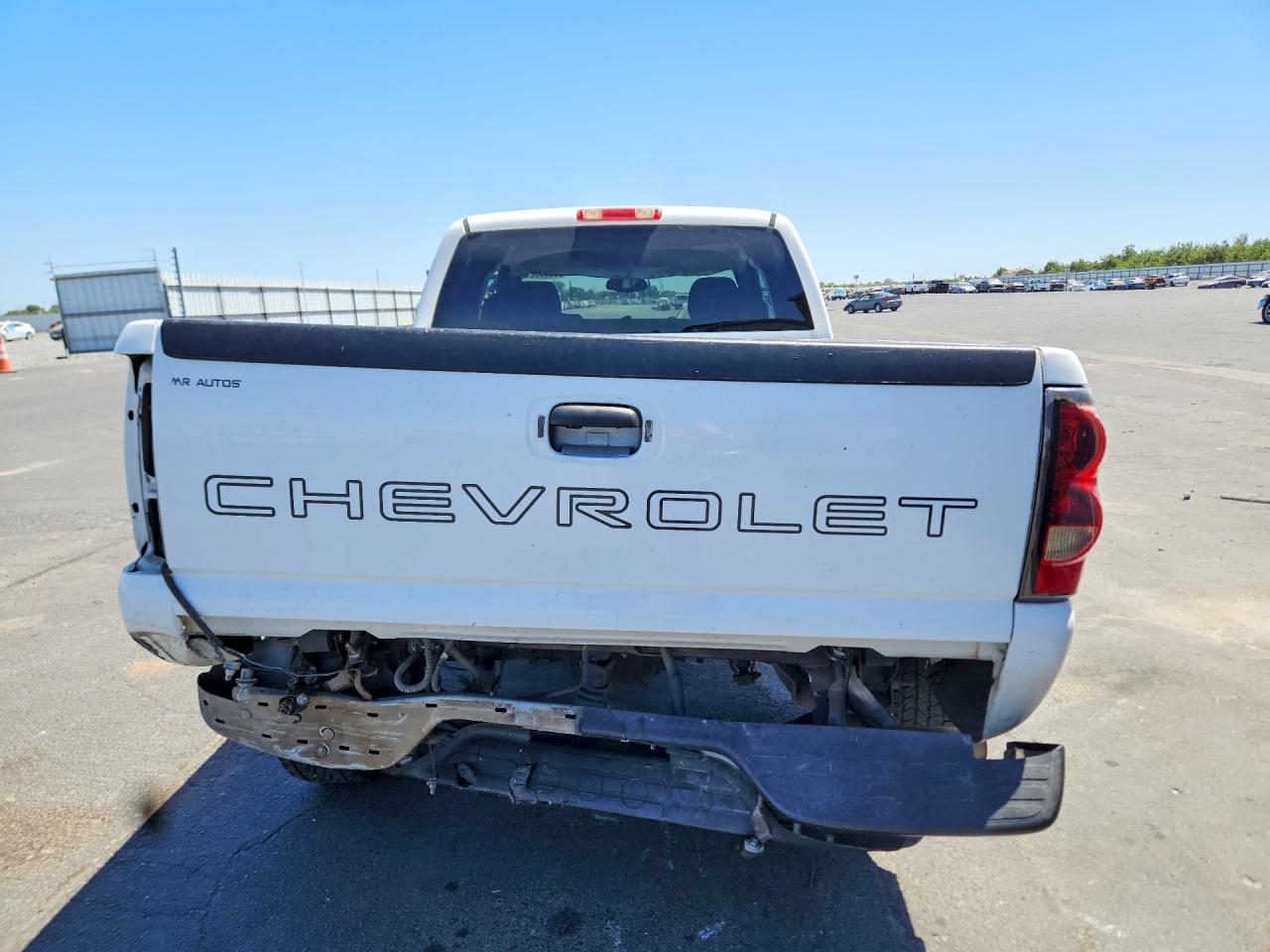 2007 Chevrolet Silverado C1500 Classic White vin: 1GCEC19X77Z108933