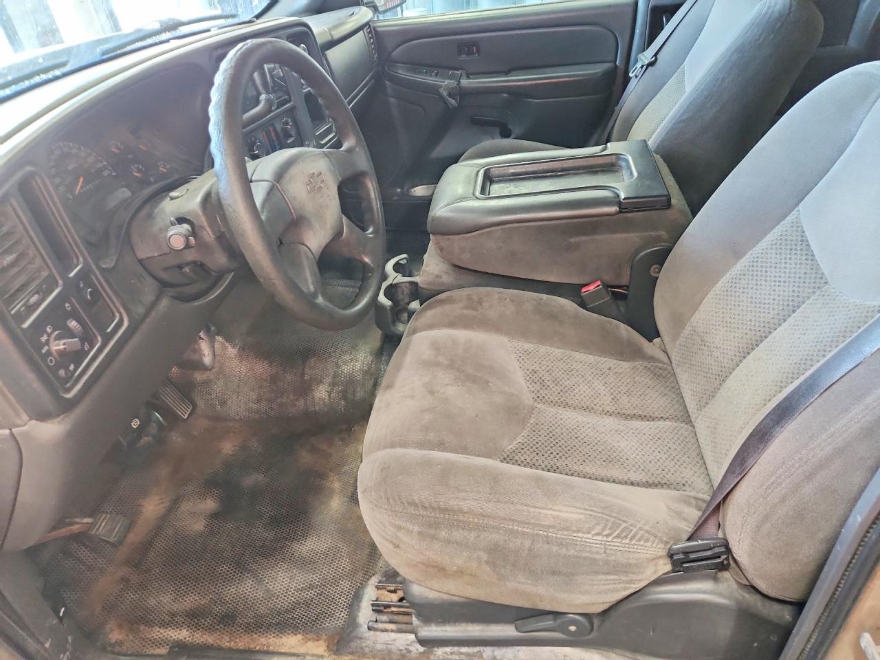 2007 Chevrolet Silverado C1500 Classic Gold vin: 1GCEC19X77Z129975