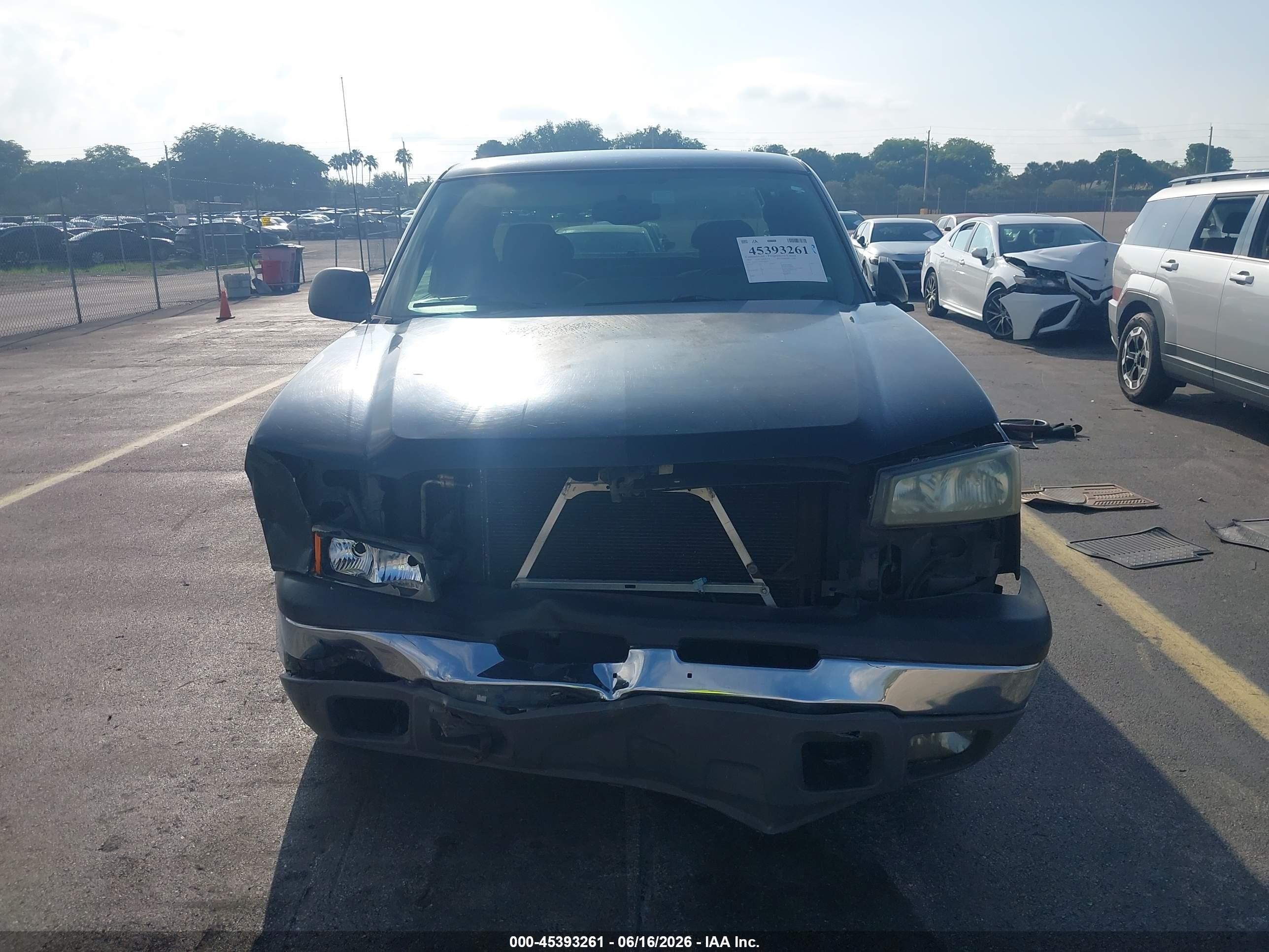 2004 Chevrolet Silverado 1500 Ls Black vin: 1GCEC19X84Z308070