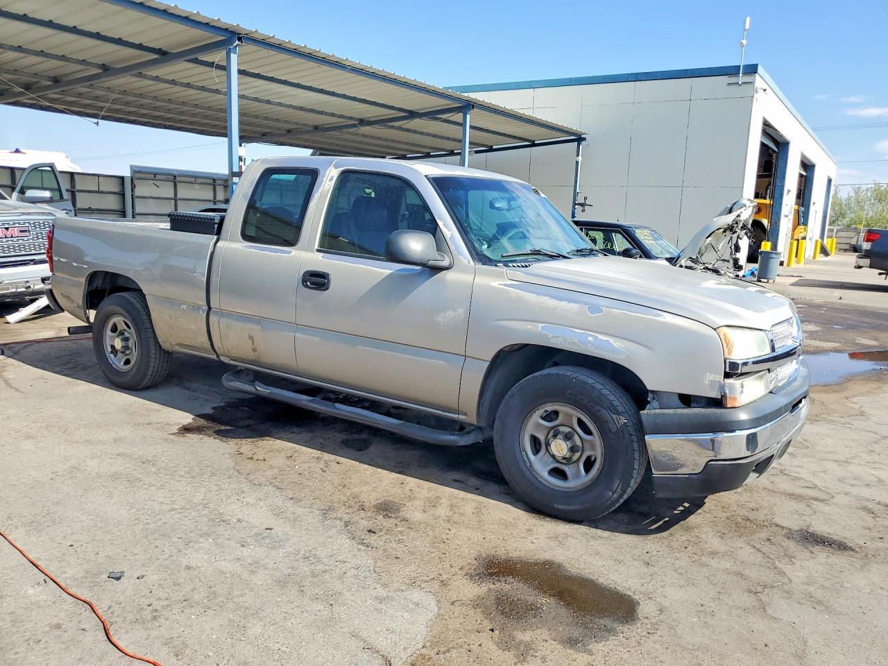 2004 Chevrolet Silverado C1500 Silver vin: 1GCEC19X84Z345376