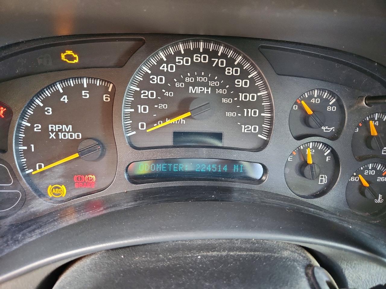 2005 Chevrolet Silverado C1500 Silver vin: 1GCEC19X85Z182360