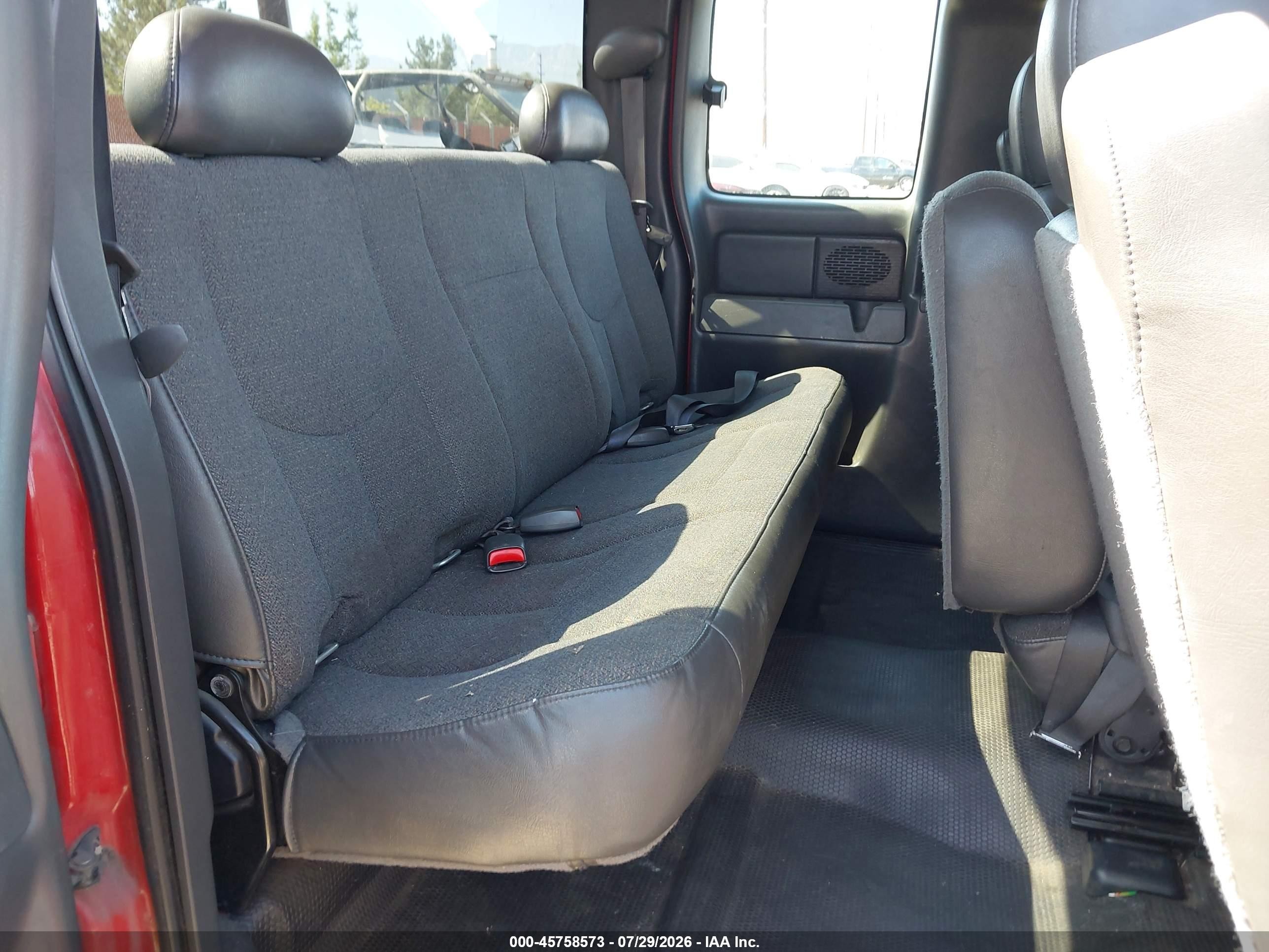 2005 Chevrolet Silverado 1500 Work Truck Red vin: 1GCEC19X85Z315487