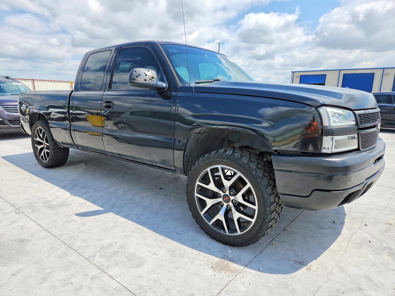 2006 Chevrolet Silverado C1500 Черный vin: 1GCEC19X86Z275994