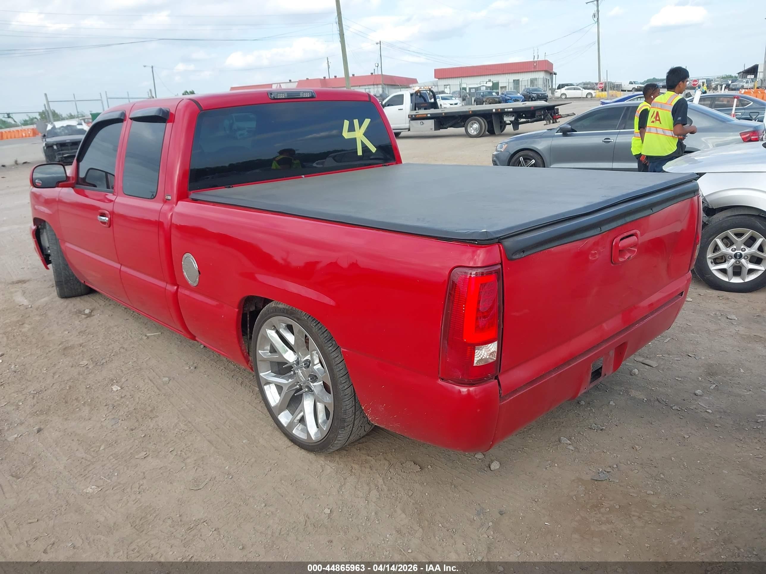 2007 Chevrolet Silverado 1500 Classic Work Truck Red vin: 1GCEC19X87Z109959