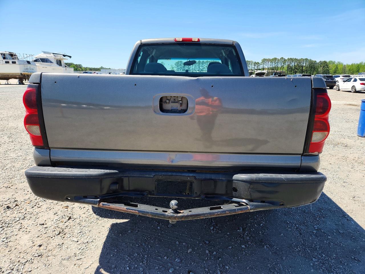 2007 Chevrolet Silverado C1500 Classic Gray vin: 1GCEC19X87Z151869