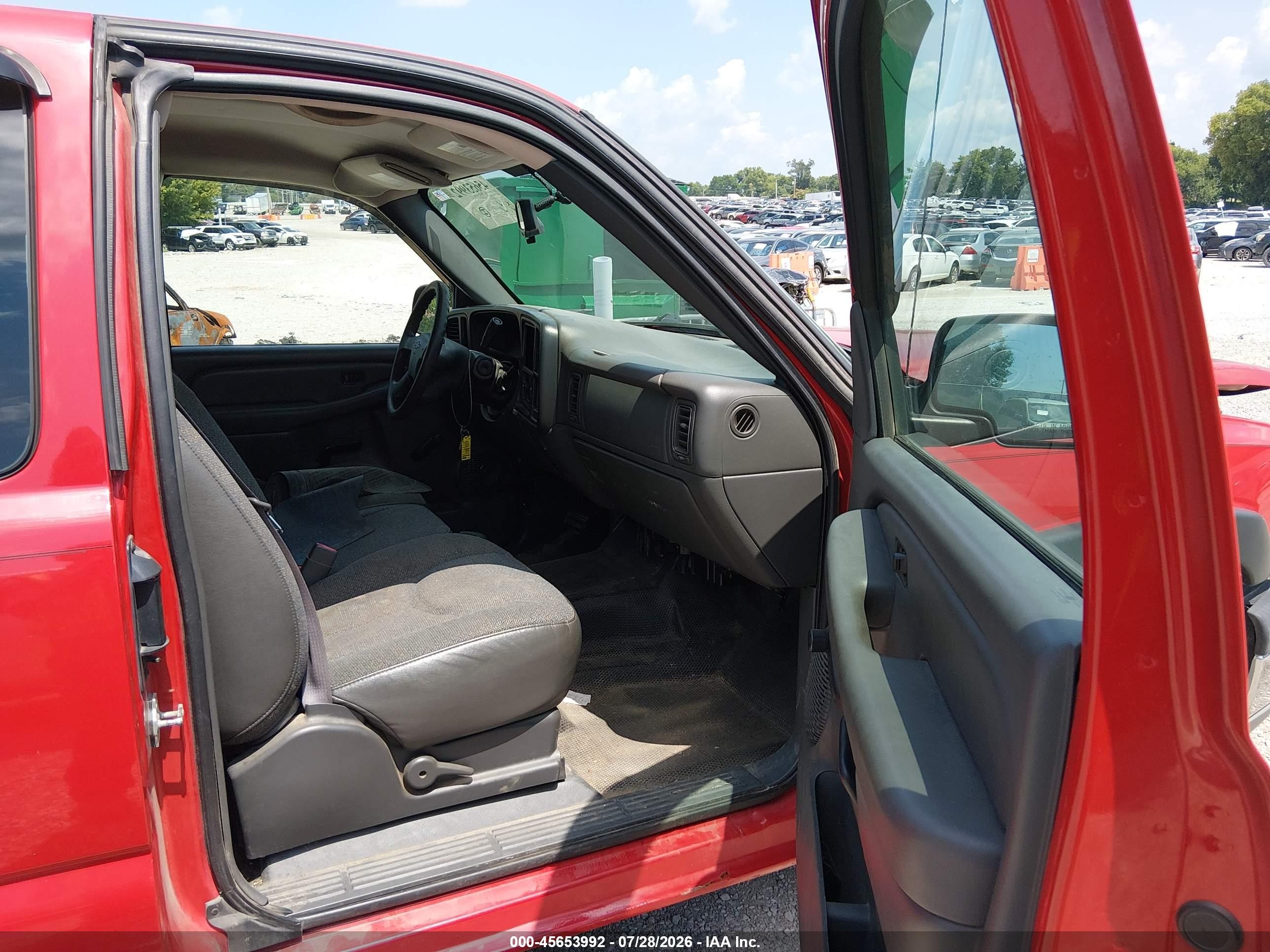 2005 Chevrolet Silverado 1500 Work Truck Red vin: 1GCEC19X95Z105125