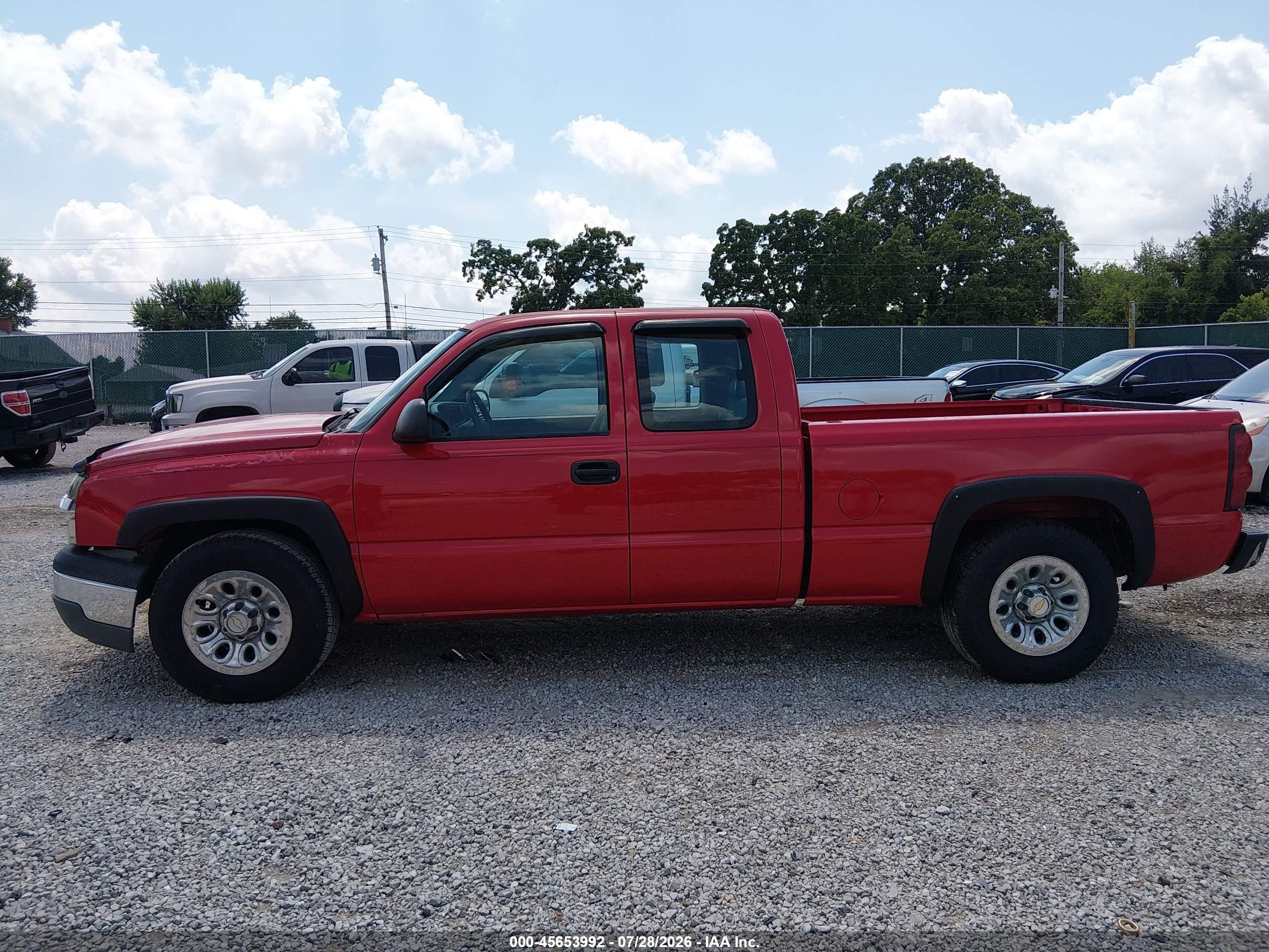2005 Chevrolet Silverado 1500 Work Truck Red vin: 1GCEC19X95Z105125