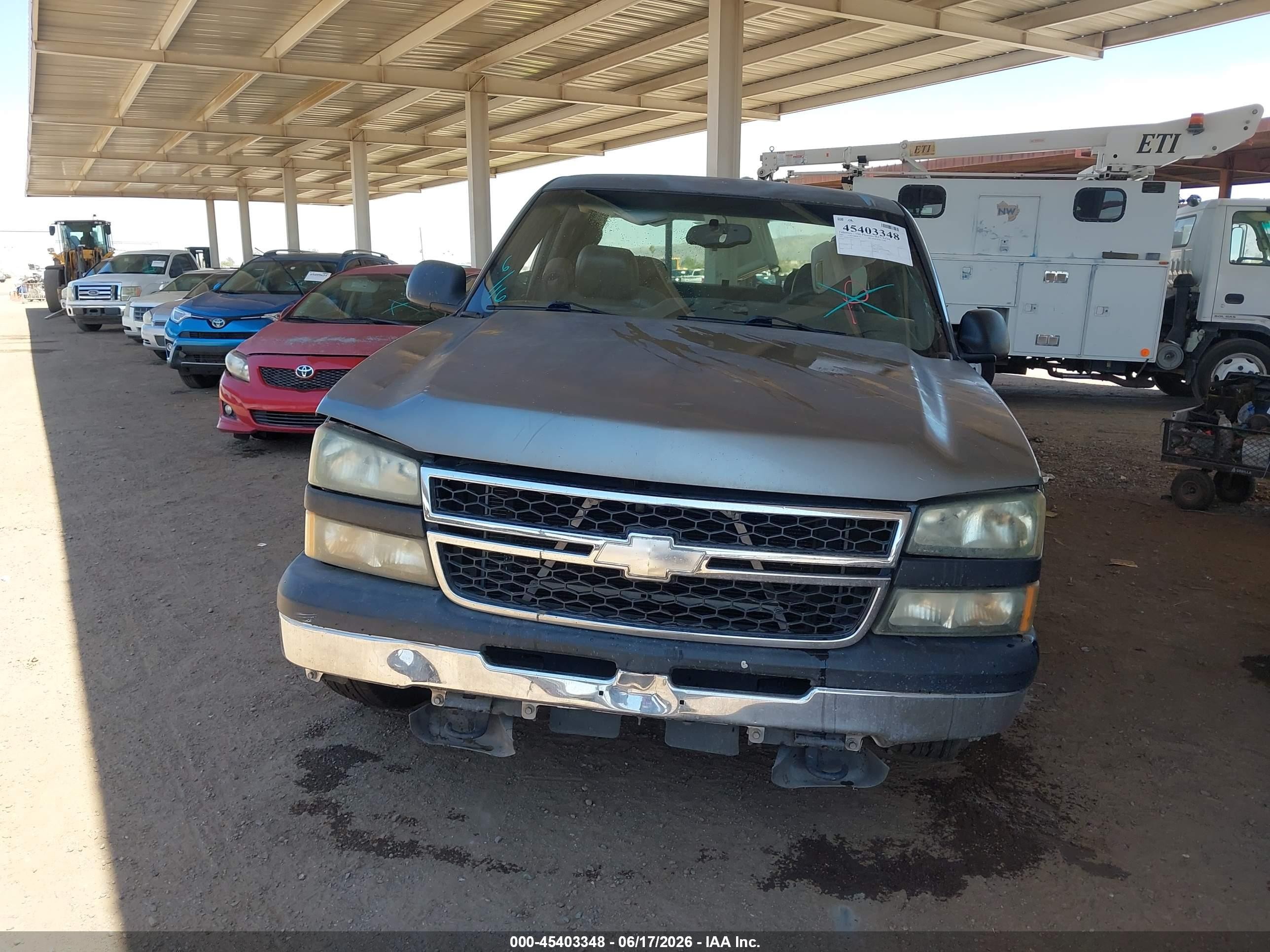 2007 Chevrolet Silverado 1500 Classic Work Truck Gray vin: 1GCEC19XX7Z113253