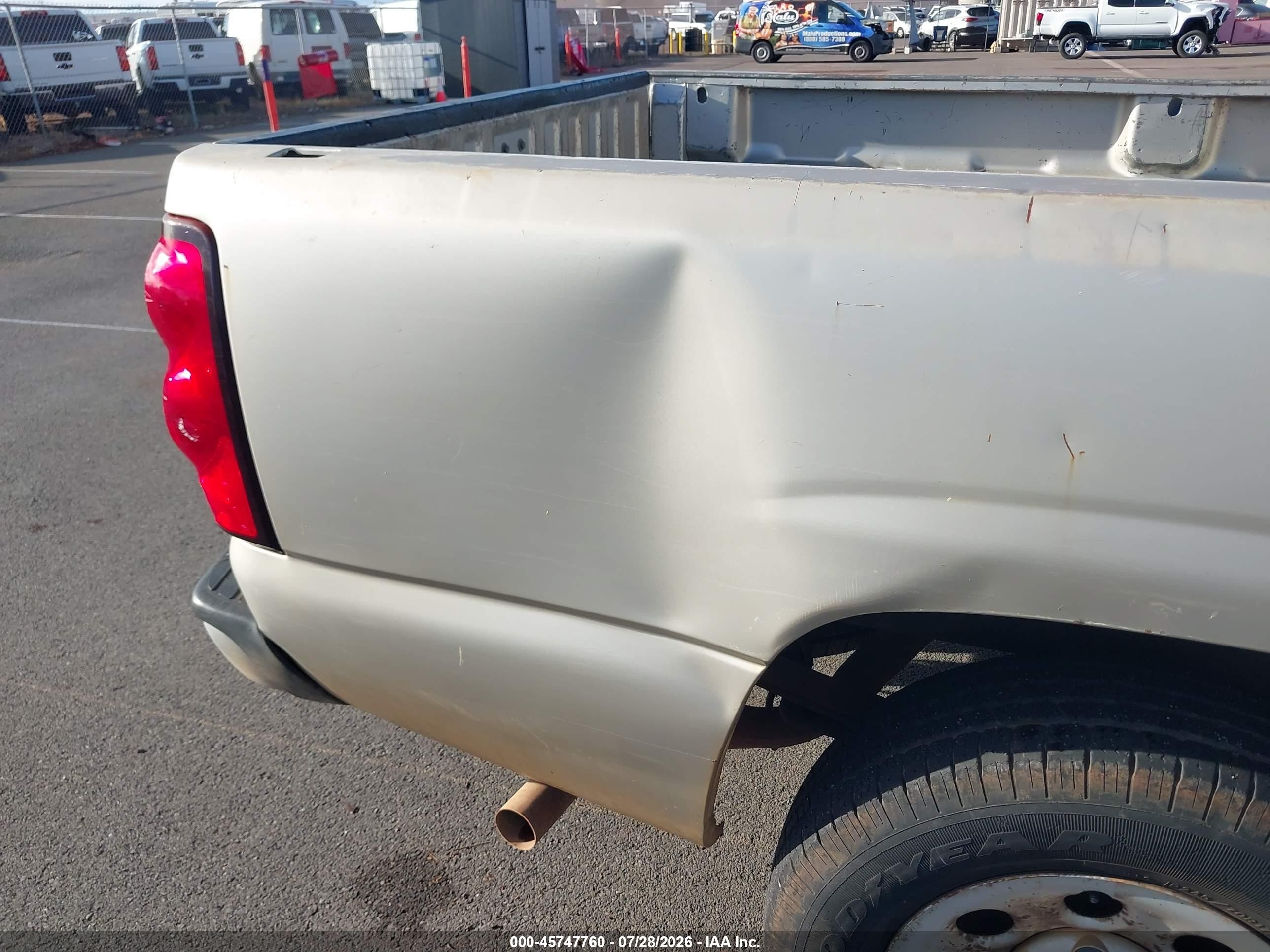 2007 Chevrolet Silverado 1500 Classic Work Truck Champagne vin: 1GCEC19Z07E127350