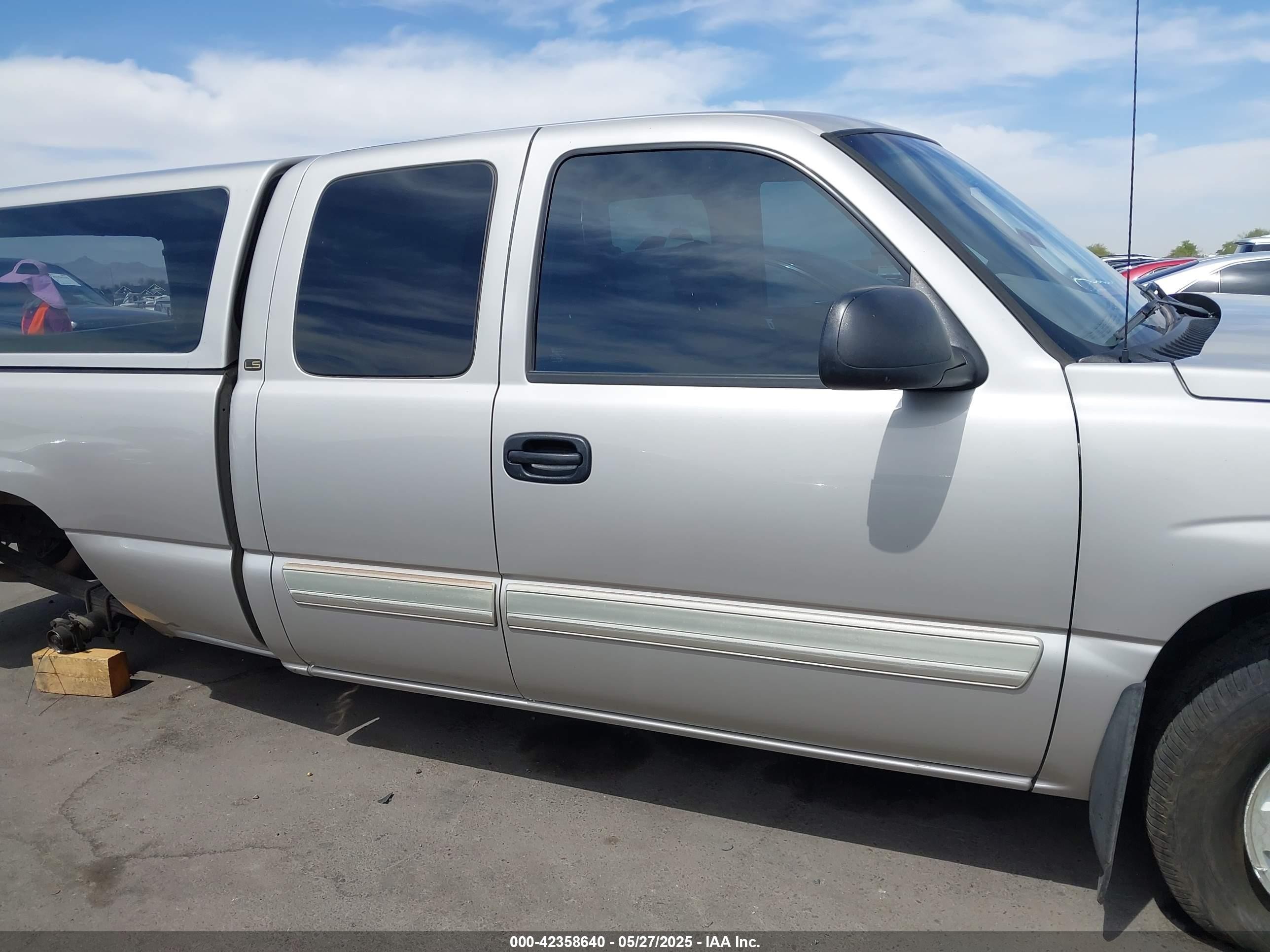 2005 Chevrolet Silverado 1500 Ls Gray vin: 1GCEC19Z15Z155129