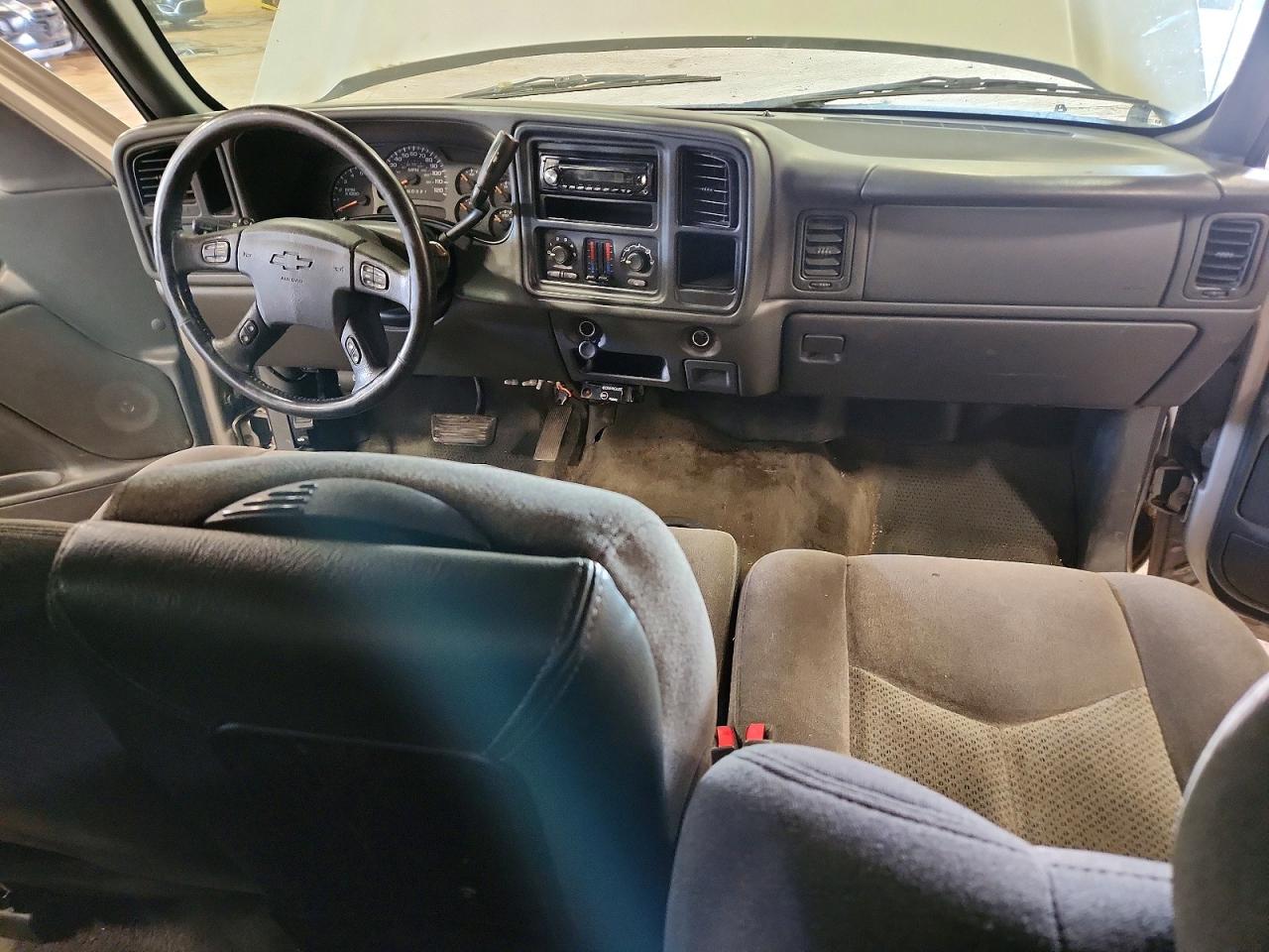 2006 Chevrolet Silverado C1500 Beige vin: 1GCEC19Z16Z186432