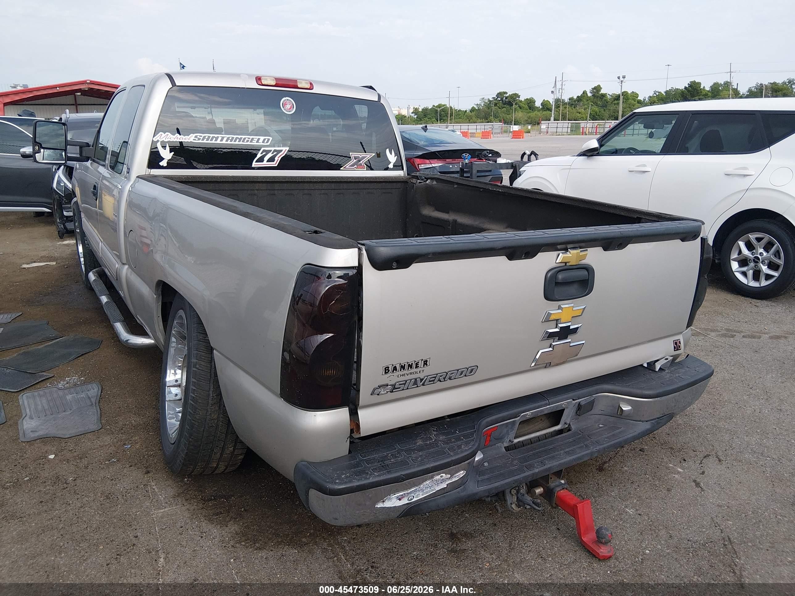 2007 Chevrolet Silverado 1500 Classic Lt1 Tan vin: 1GCEC19Z27Z167776