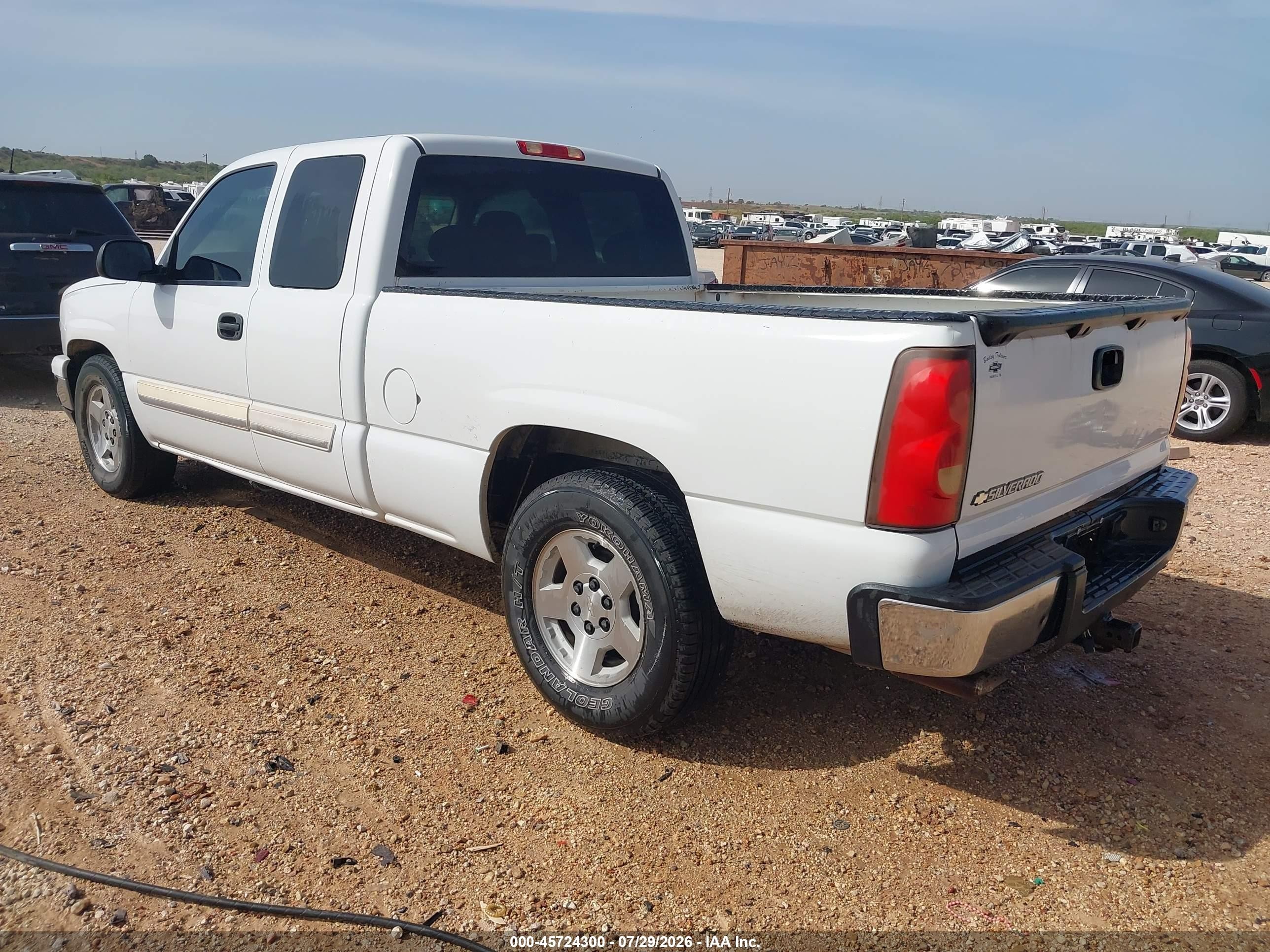 2007 Chevrolet Silverado 1500 Classic Lt1 White vin: 1GCEC19Z27Z201229