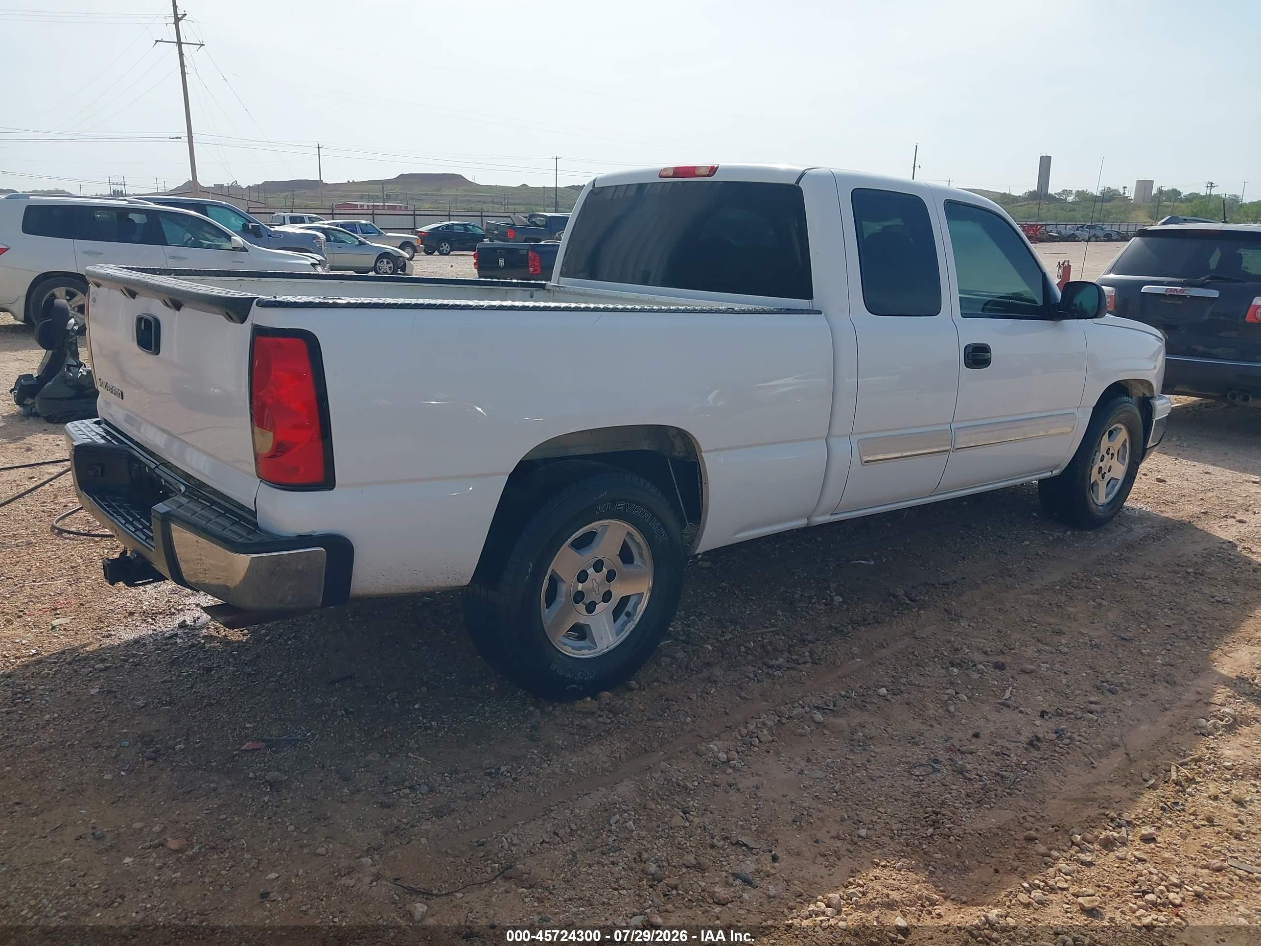 2007 Chevrolet Silverado 1500 Classic Lt1 White vin: 1GCEC19Z27Z201229