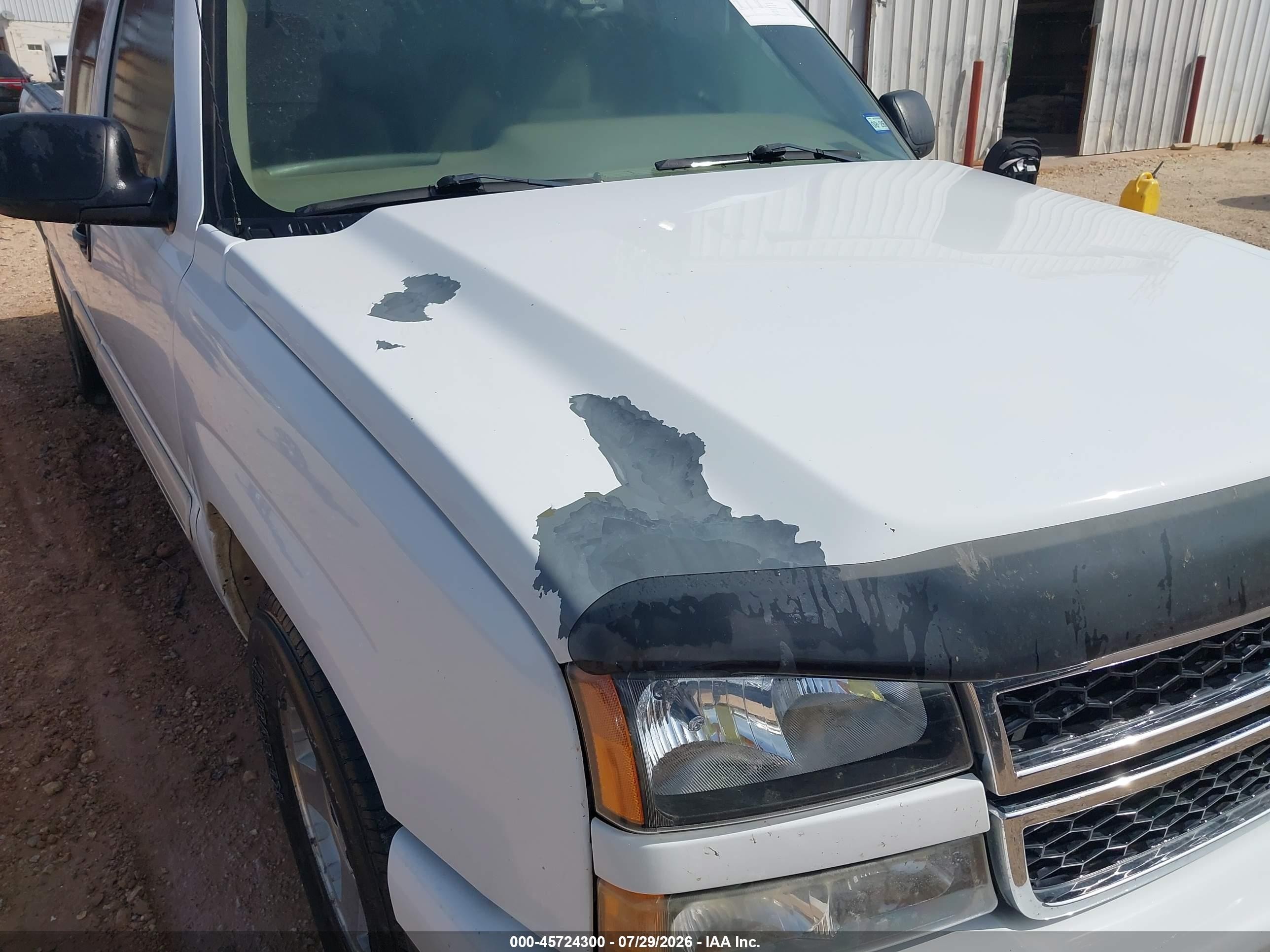 2007 Chevrolet Silverado 1500 Classic Lt1 White vin: 1GCEC19Z27Z201229
