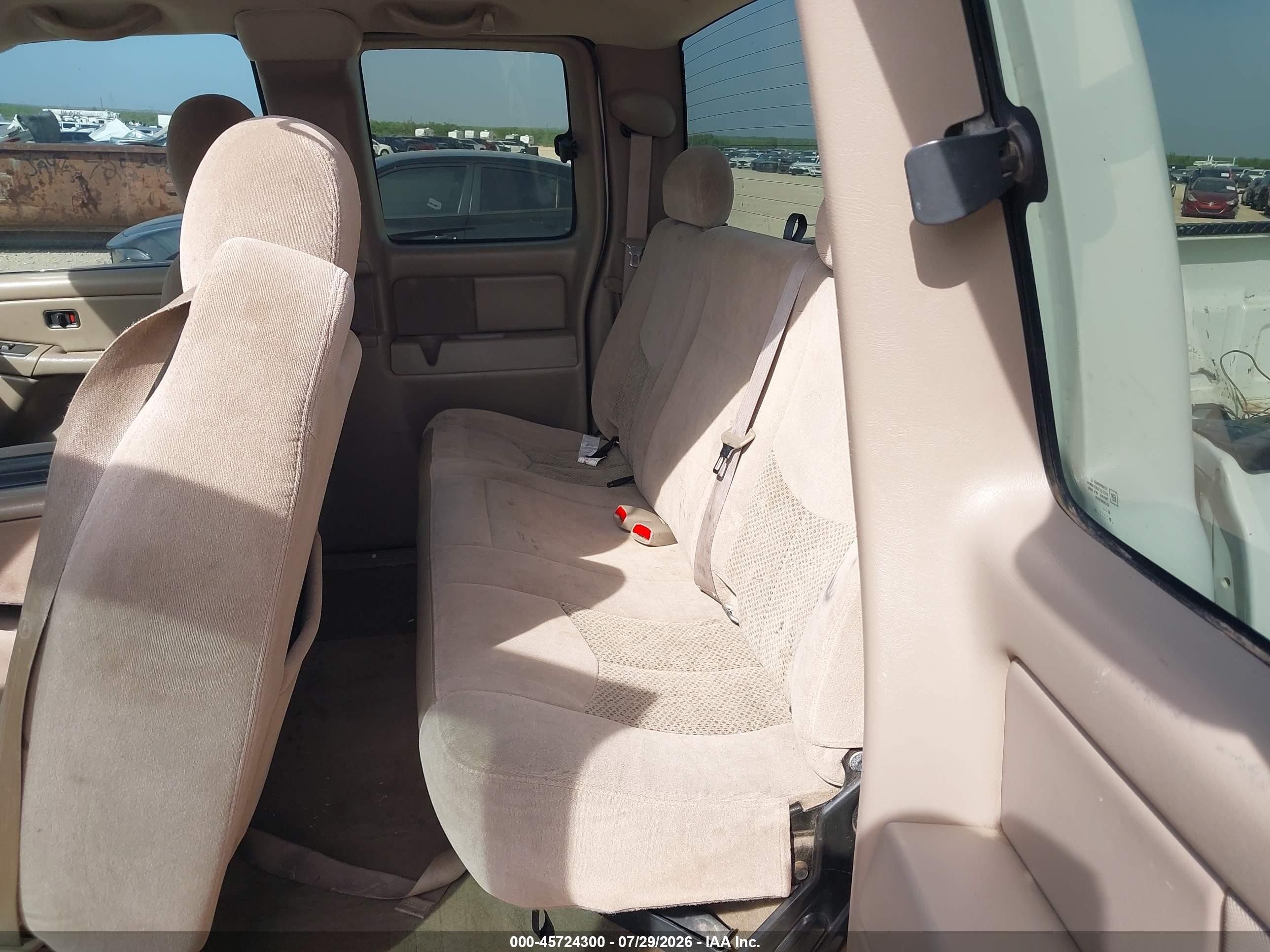 2007 Chevrolet Silverado 1500 Classic Lt1 White vin: 1GCEC19Z27Z201229