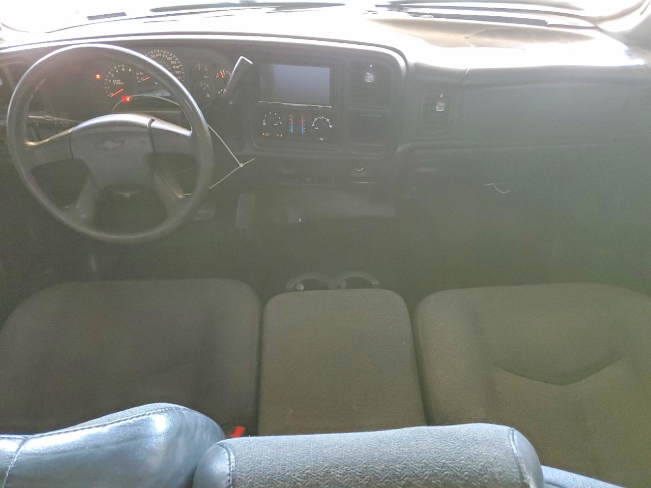 2005 Chevrolet Silverado C1500 White vin: 1GCEC19Z55Z255413