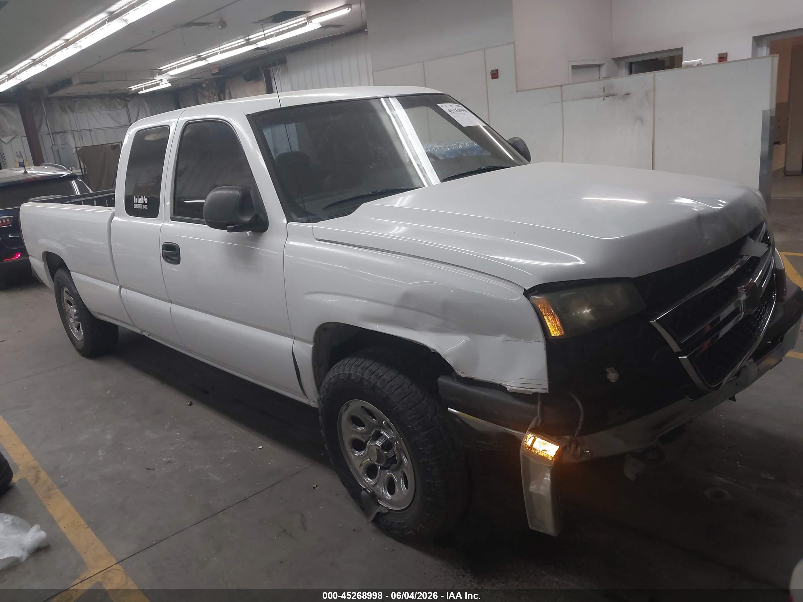 2006 Chevrolet Silverado 1500 Ls White vin: 1GCEC19Z56E176994