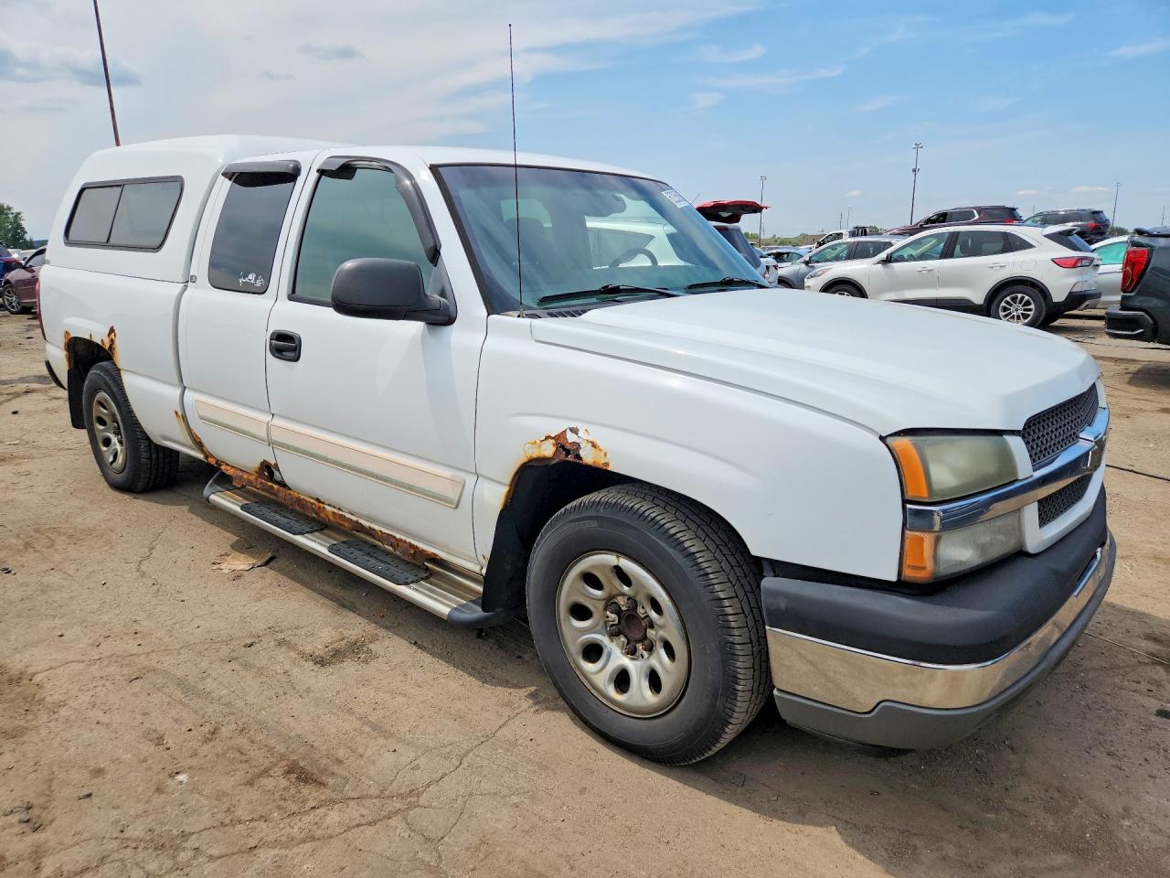 2005 Chevrolet Silverado C1500 White vin: 1GCEC19ZX5Z278850