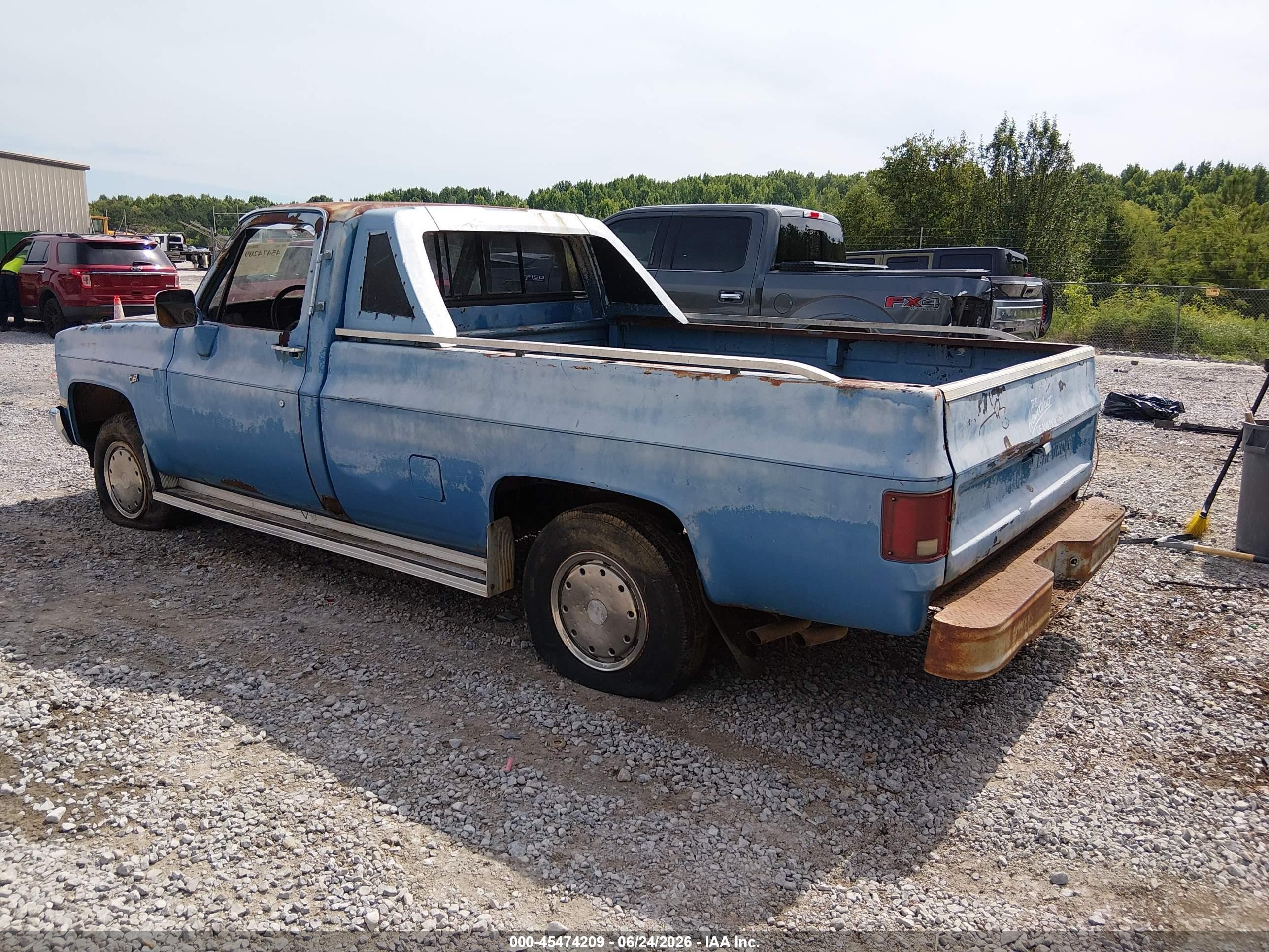 1986 Chevrolet C20   Синий vin: 1GCEC24H7GF337054