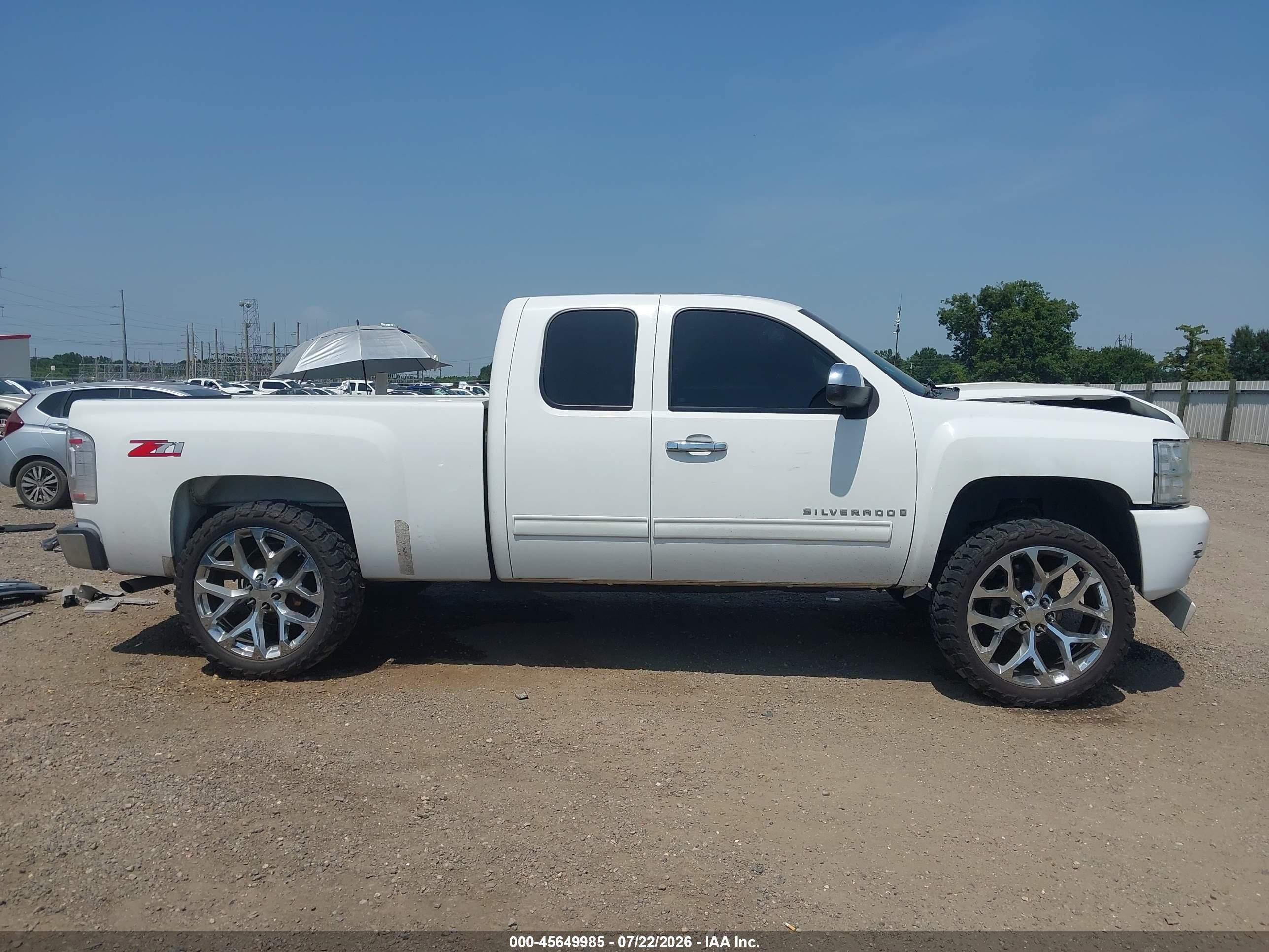 2009 Chevrolet Silverado 1500 Lt White vin: 1GCEC29029Z147571
