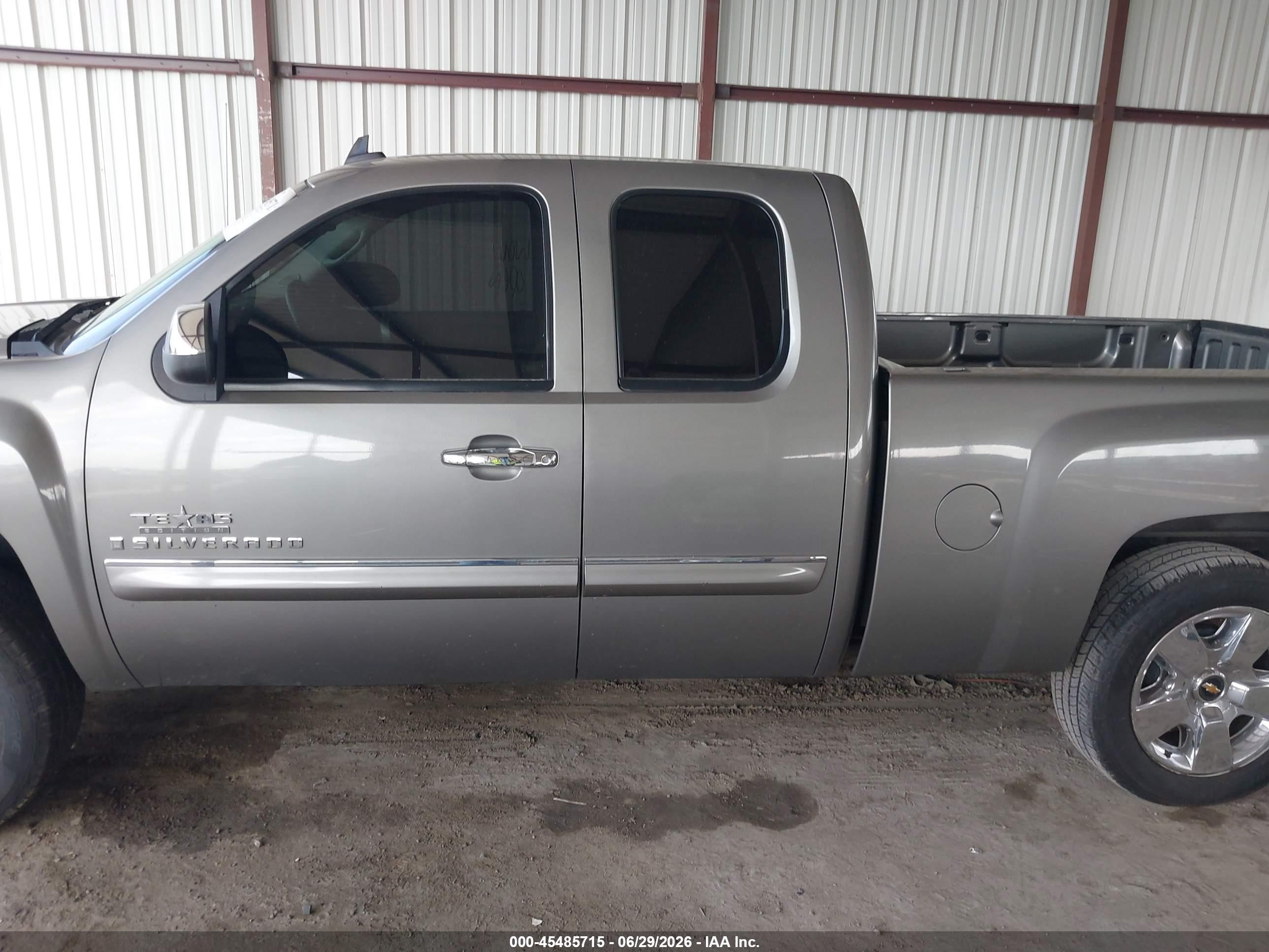2009 Chevrolet Silverado 1500 Lt Gray vin: 1GCEC29089Z260781