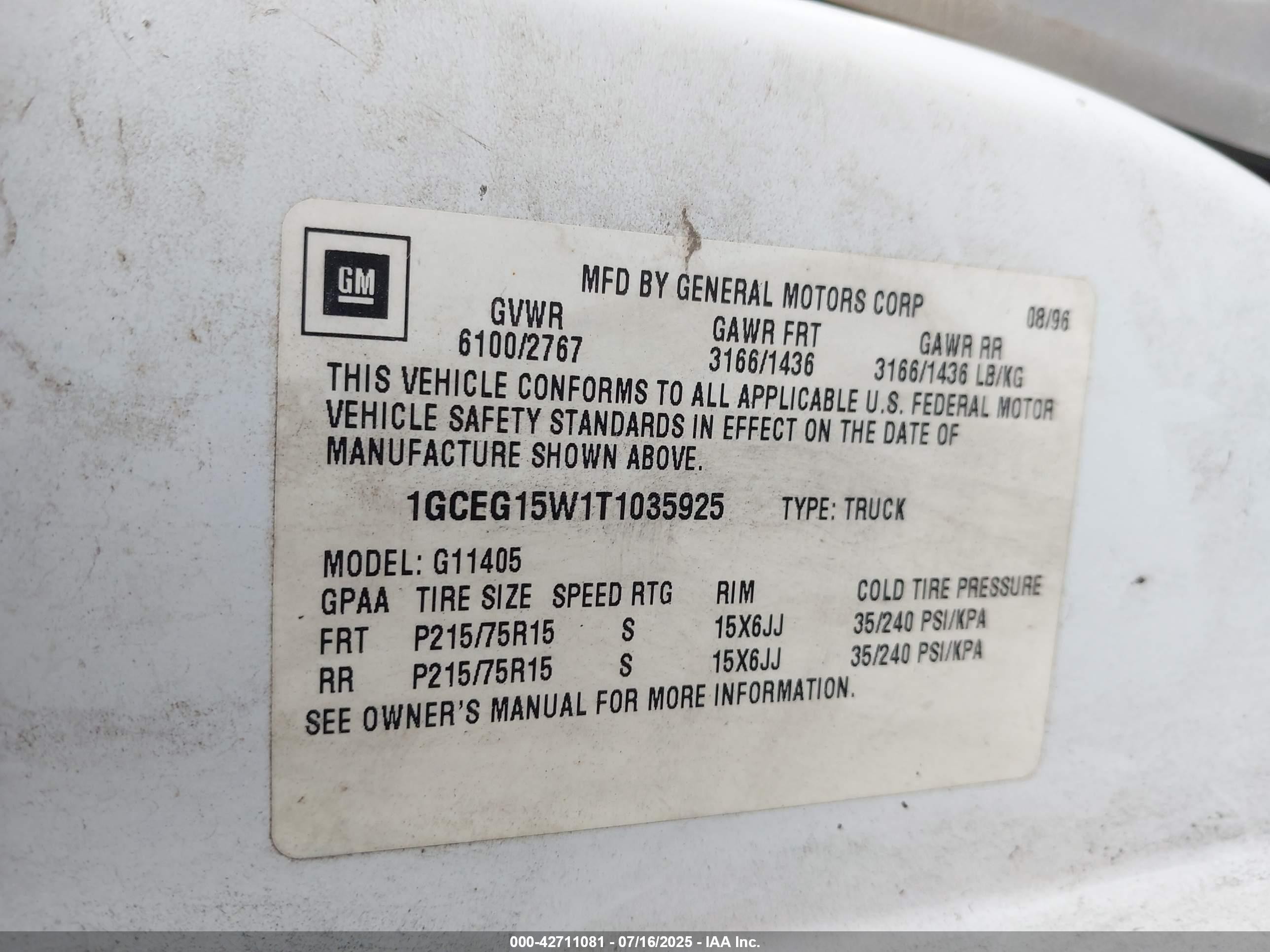 1996 Chevrolet G10   White vin: 1GCEG15W1T1035925