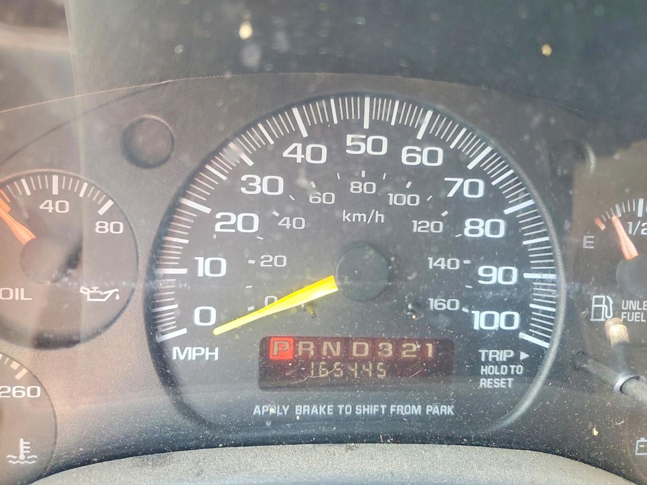 1998 Chevrolet Express G1500 White vin: 1GCEG15W2W1086905