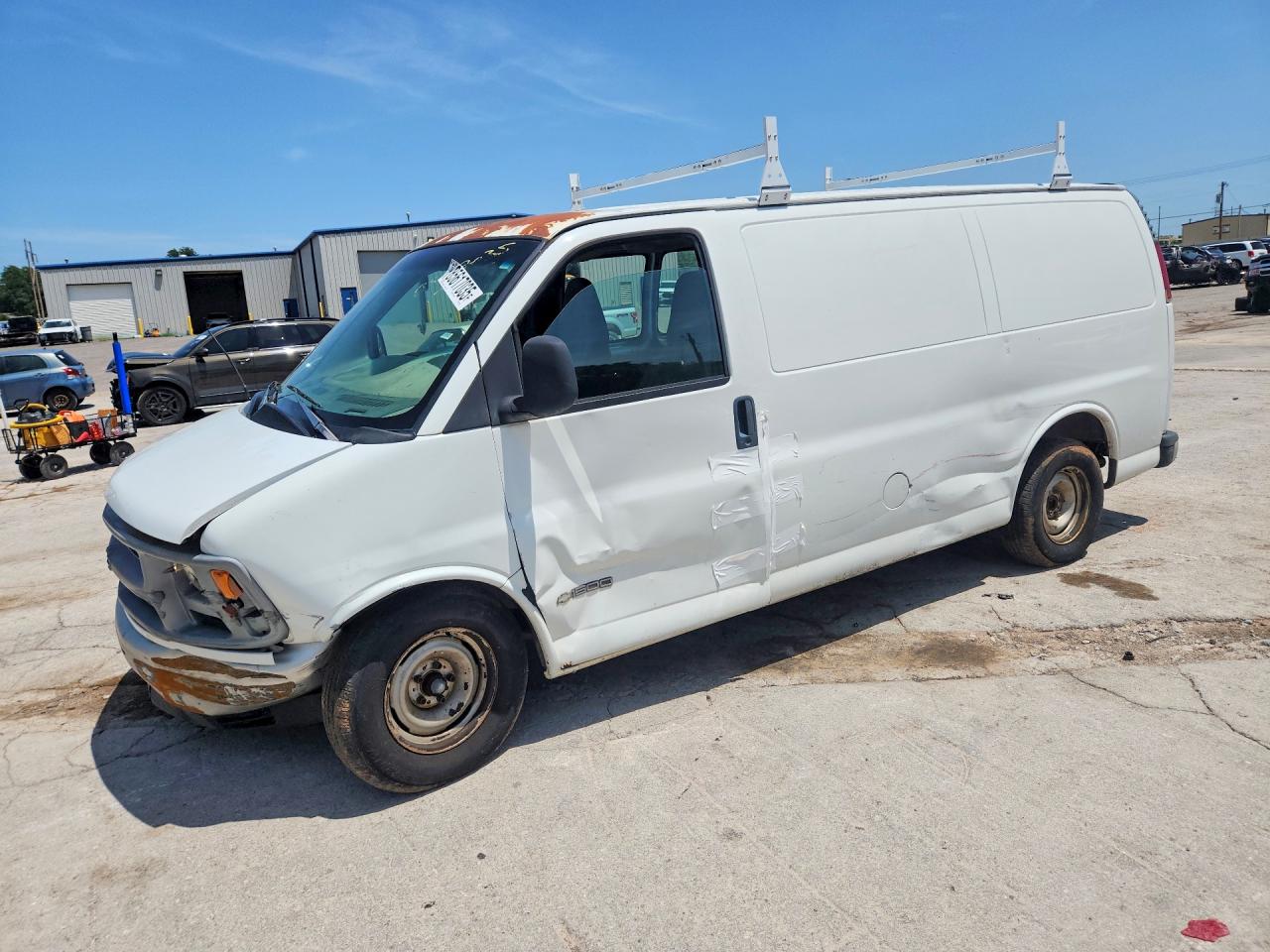 2000 Chevrolet Express White vin: 1GCEG15W4Y1168783