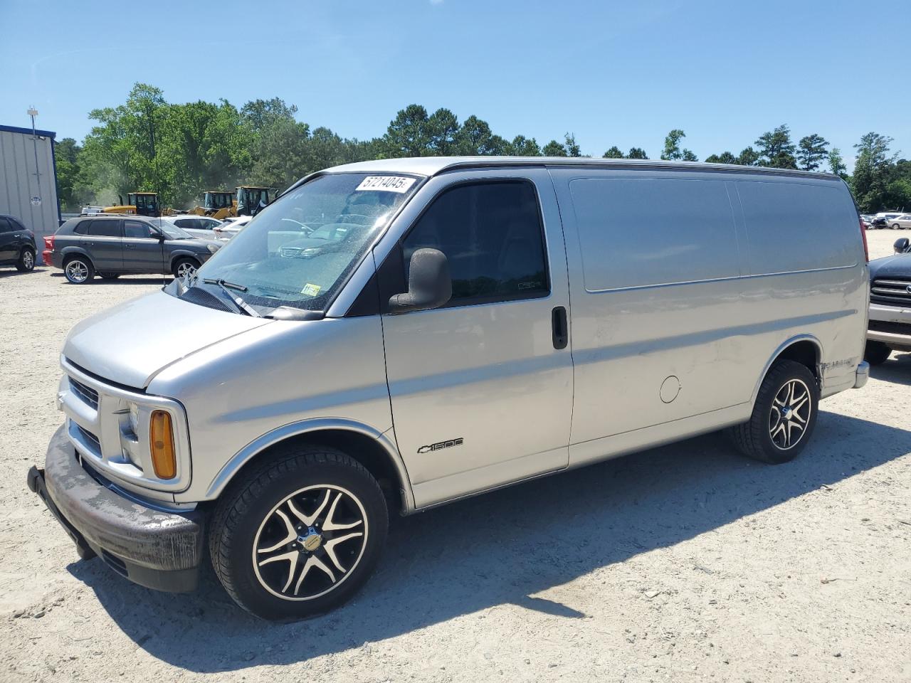 1998 Chevrolet Express G1500 Silver vin: 1GCEG15W6W1069444