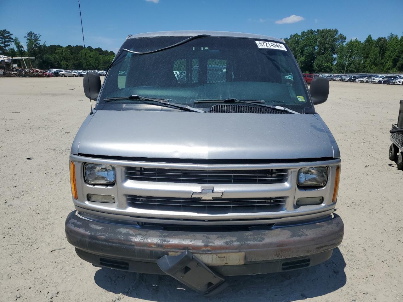 1998 Chevrolet Express G1500 Silver vin: 1GCEG15W6W1069444