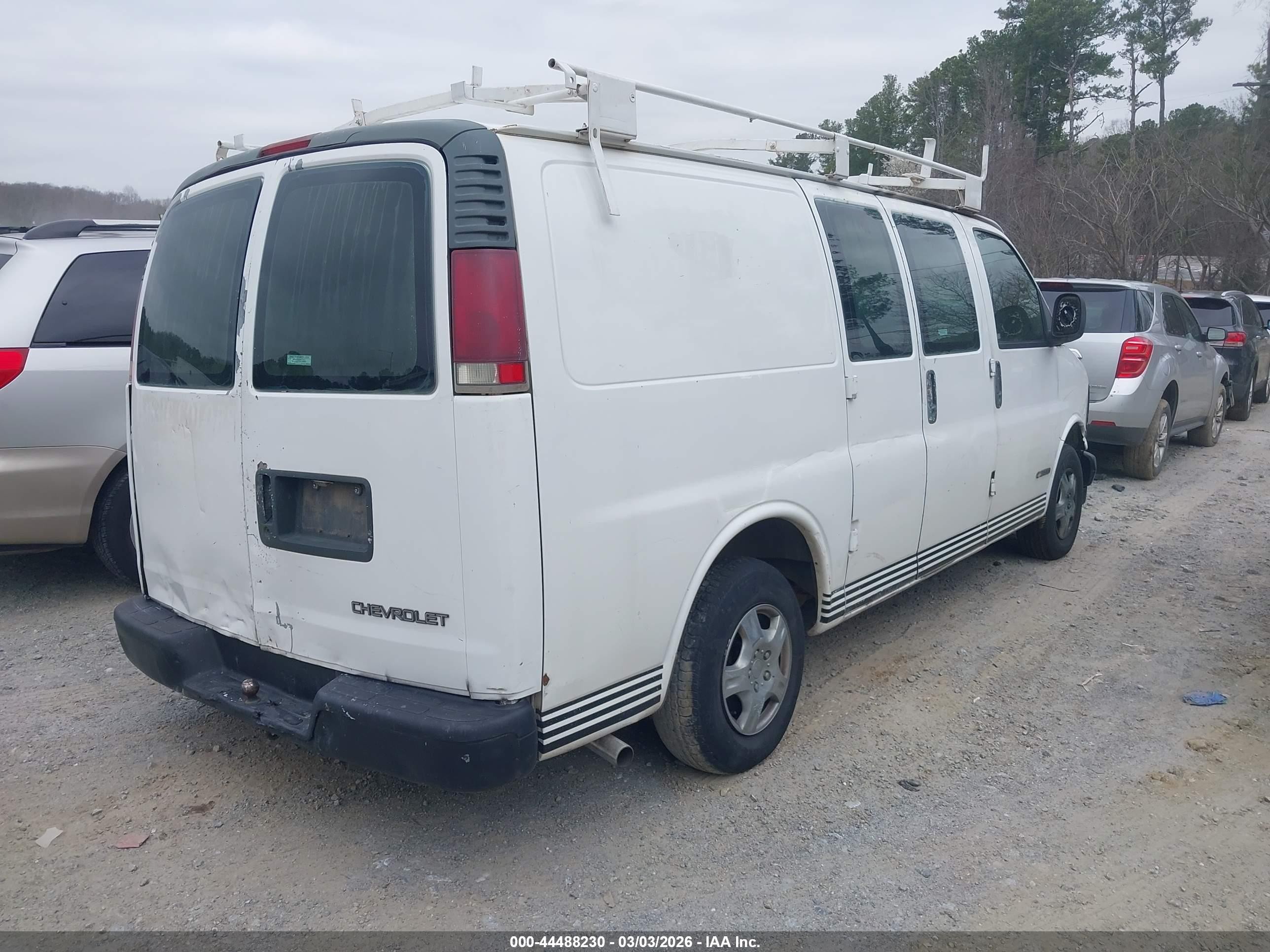 1996 Chevrolet G10   Белый vin: 1GCEG15W8T1043813