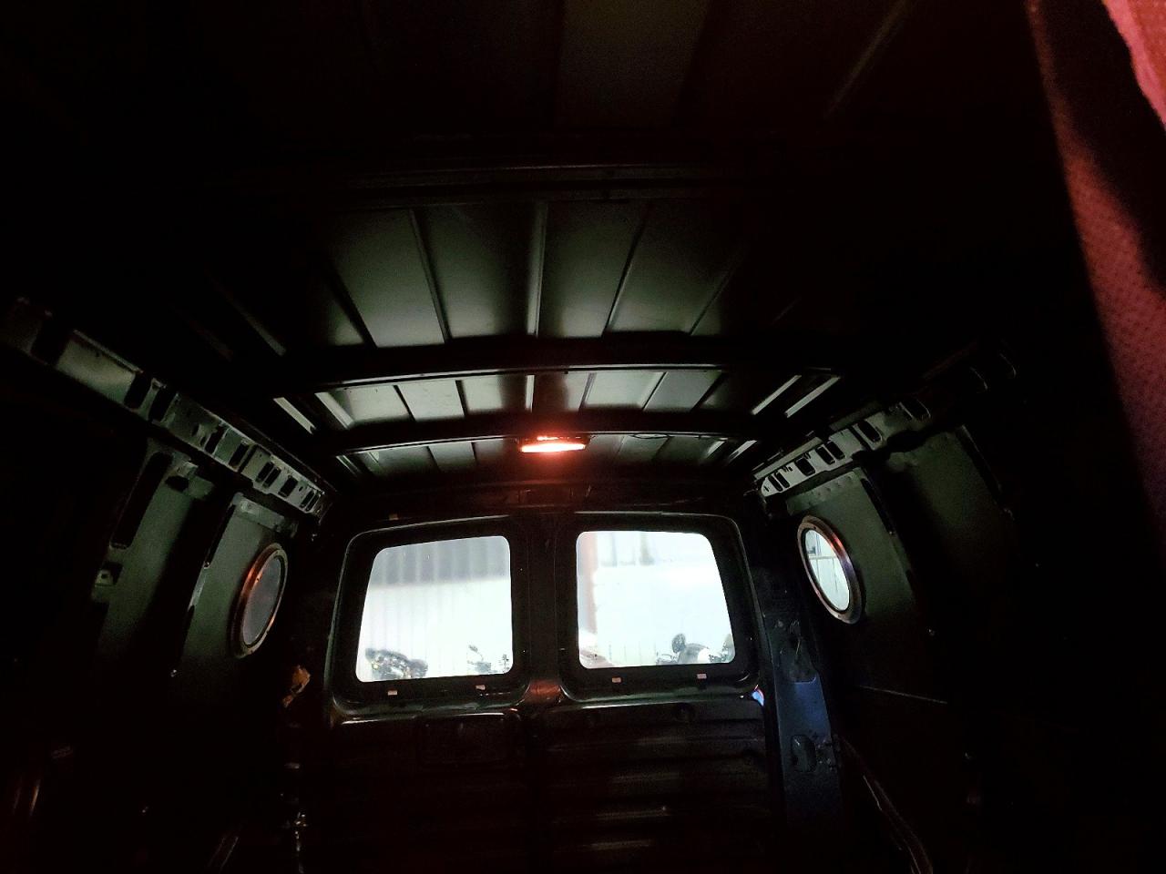 2004 Chevrolet Express G1500 Charcoal vin: 1GCEG15X441112748