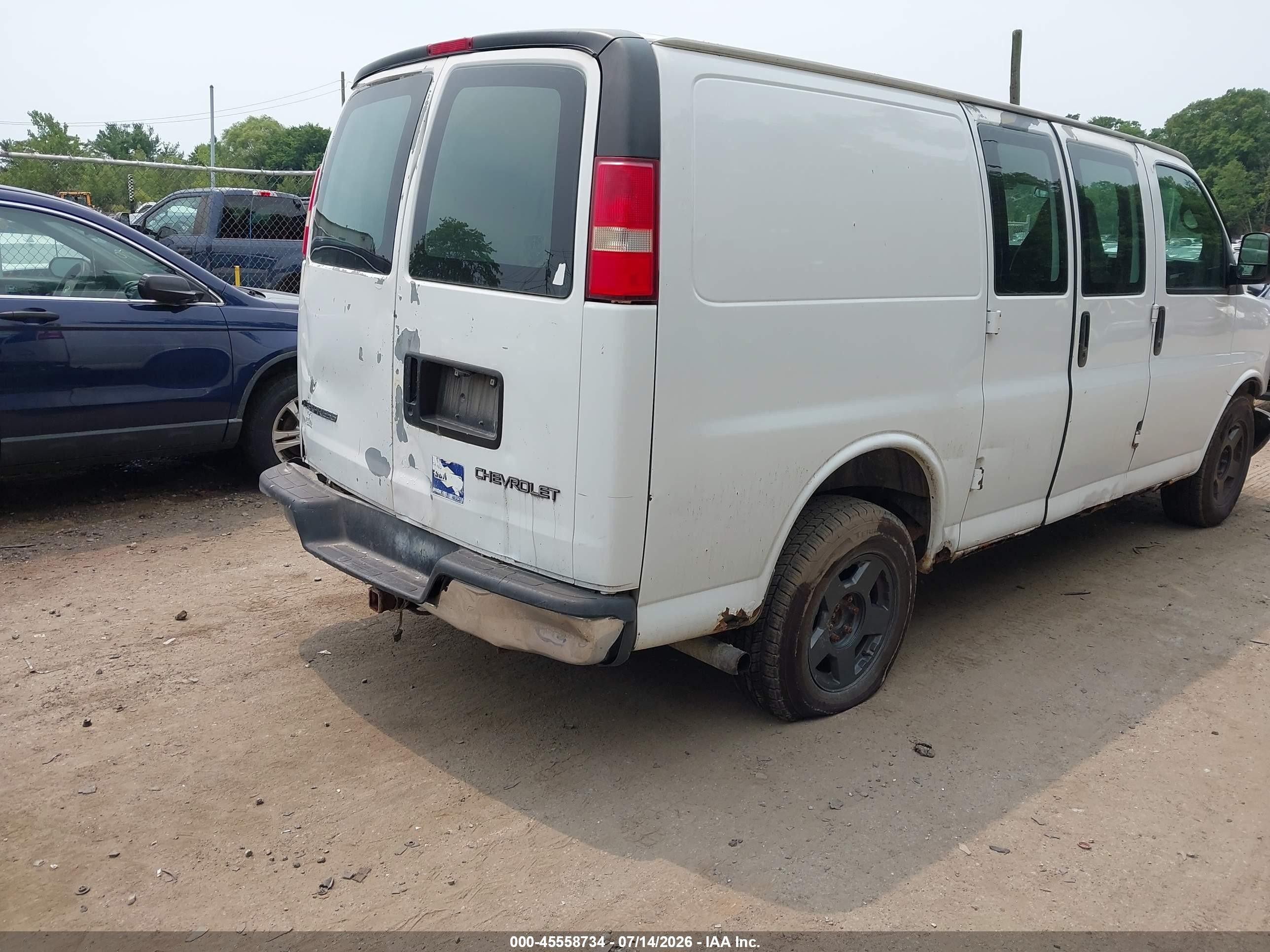 2006 Chevrolet Express Work Van White vin: 1GCEG15X661174607