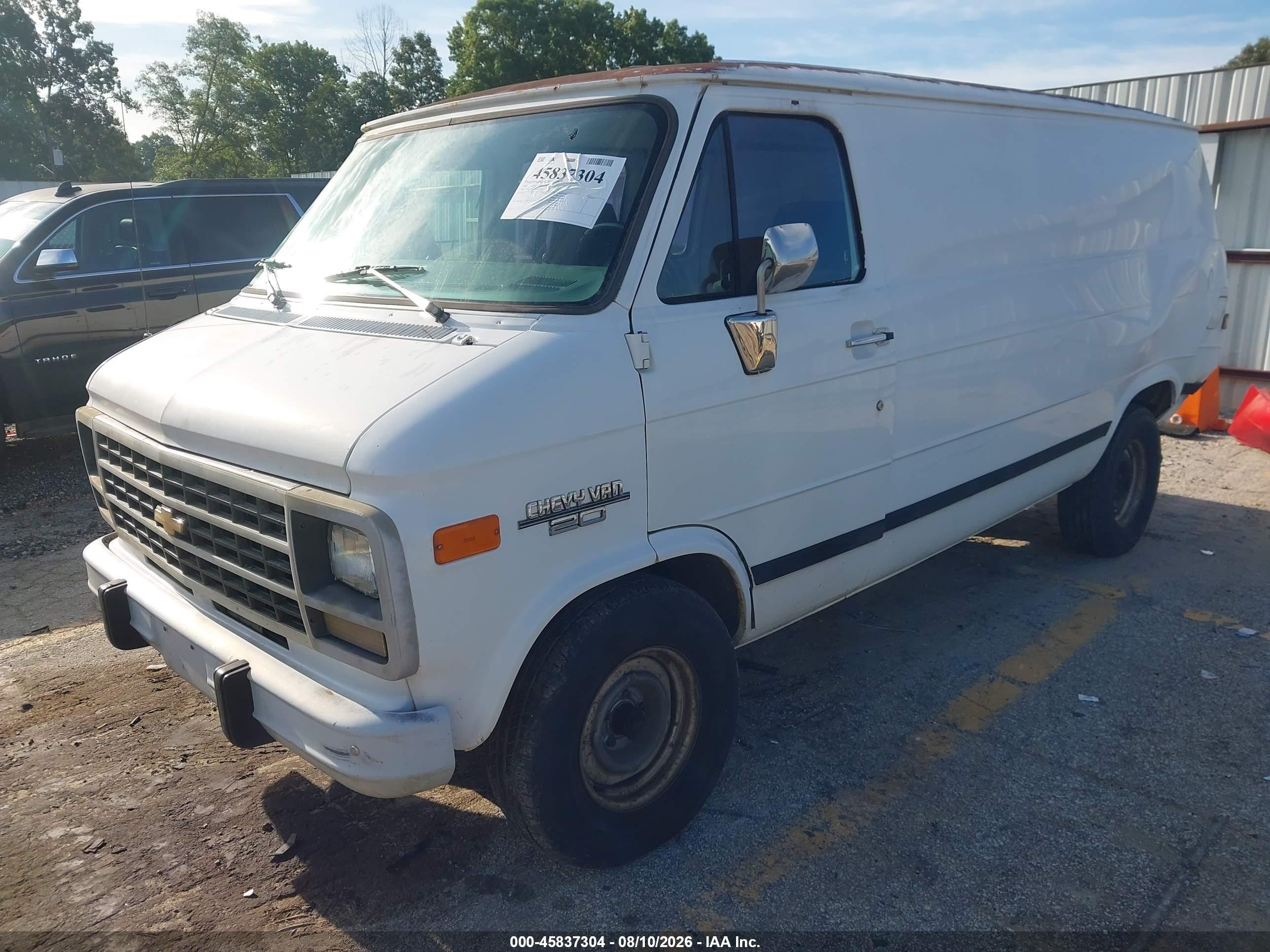 1995 Chevrolet G20   White vin: 1GCEG25K9SF112531