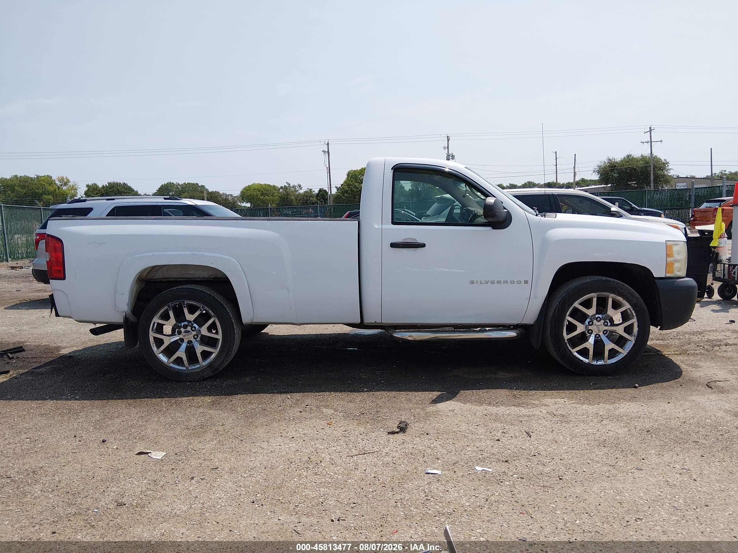 2009 Chevrolet Silverado 1500 Work Truck White vin: 1GCEK14059Z100961