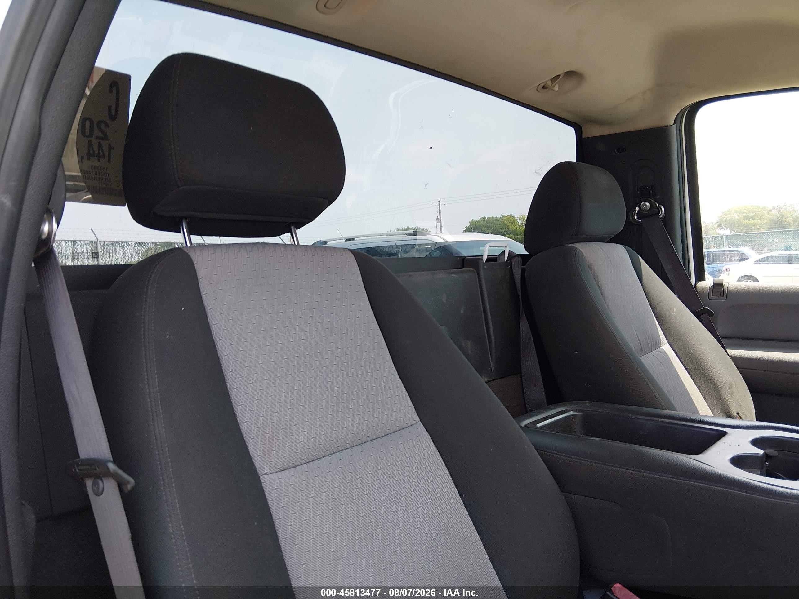 2009 Chevrolet Silverado 1500 Work Truck White vin: 1GCEK14059Z100961