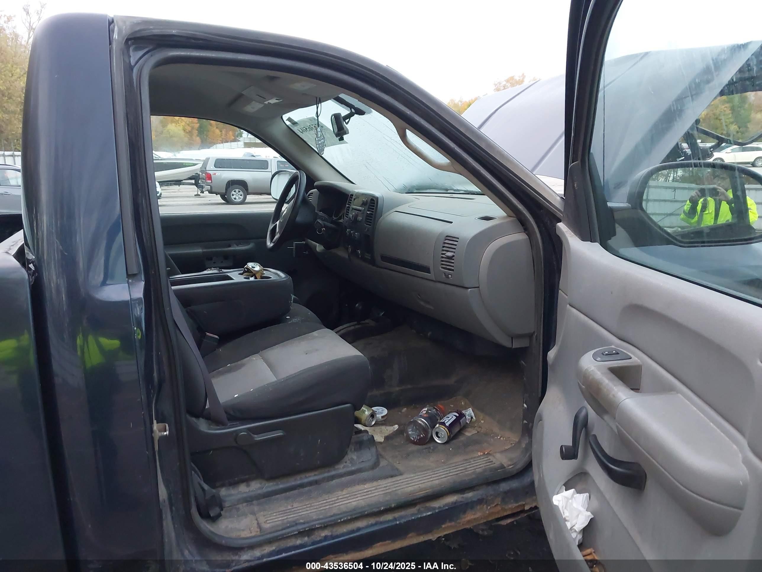 2008 Chevrolet Silverado 1500 Work Truck Dark Blue vin: 1GCEK14078Z238290