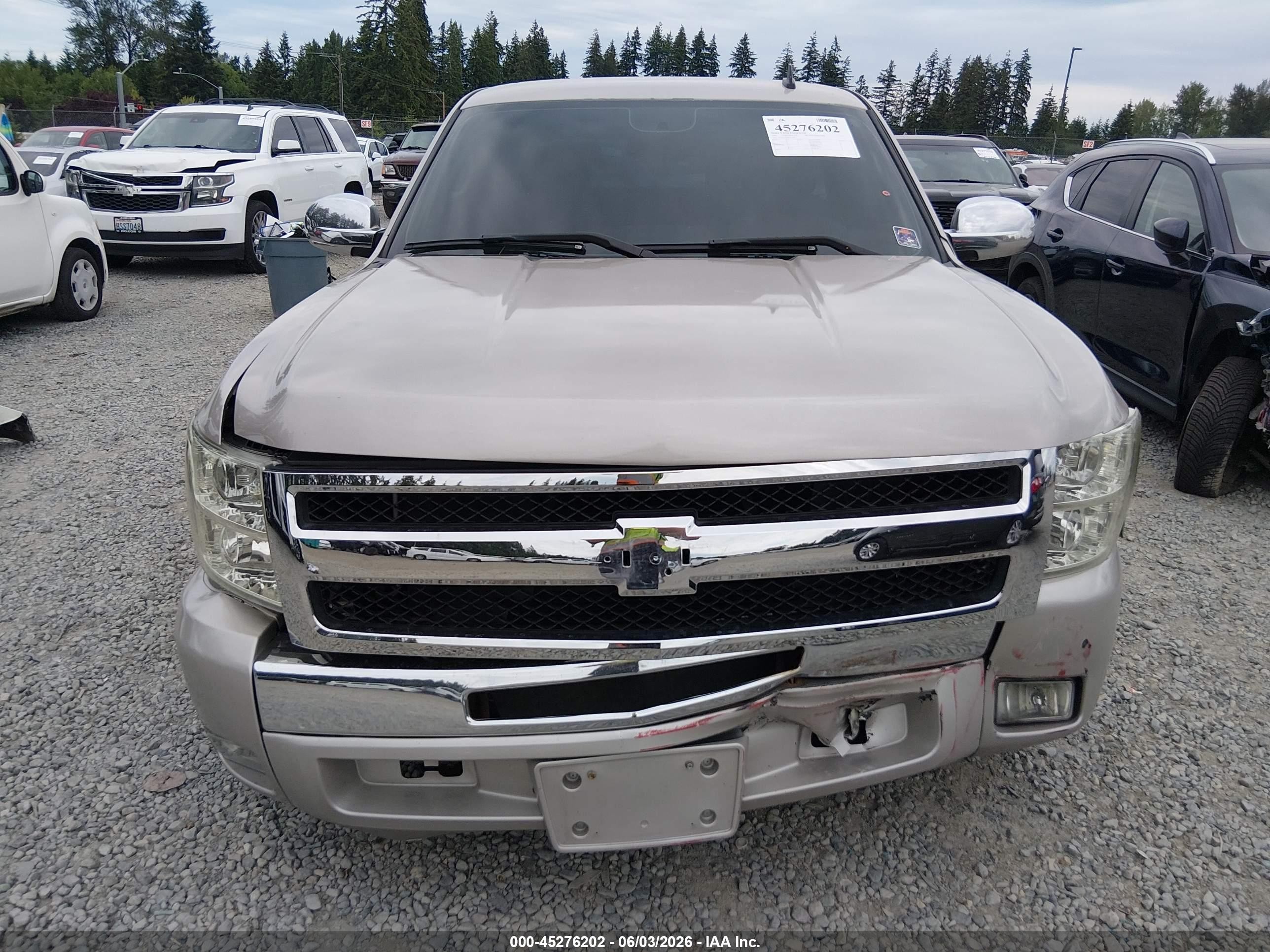 2007 Chevrolet Silverado 1500 Work Truck Tan vin: 1GCEK140X7Z582419
