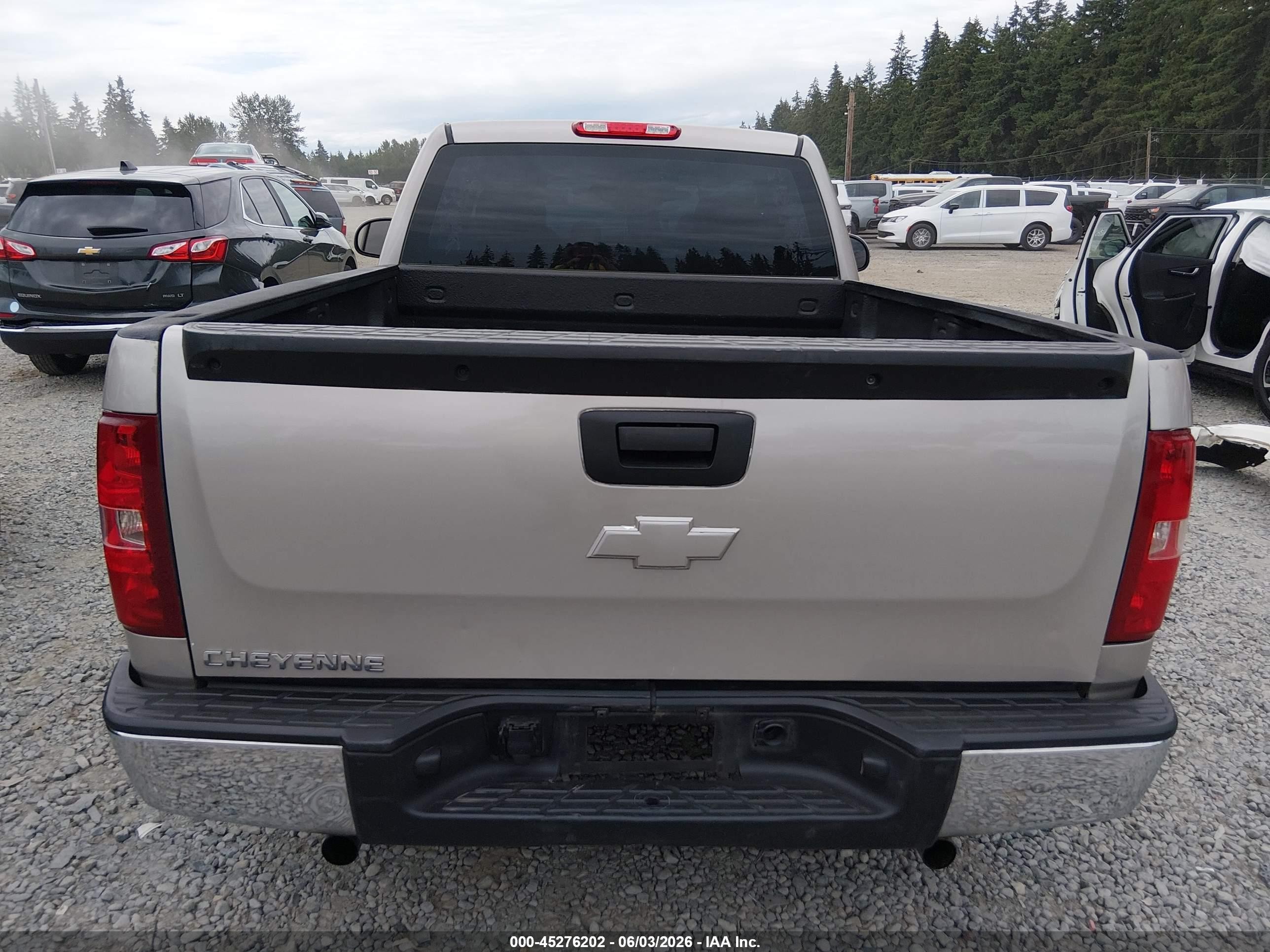 2007 Chevrolet Silverado 1500 Work Truck Tan vin: 1GCEK140X7Z582419