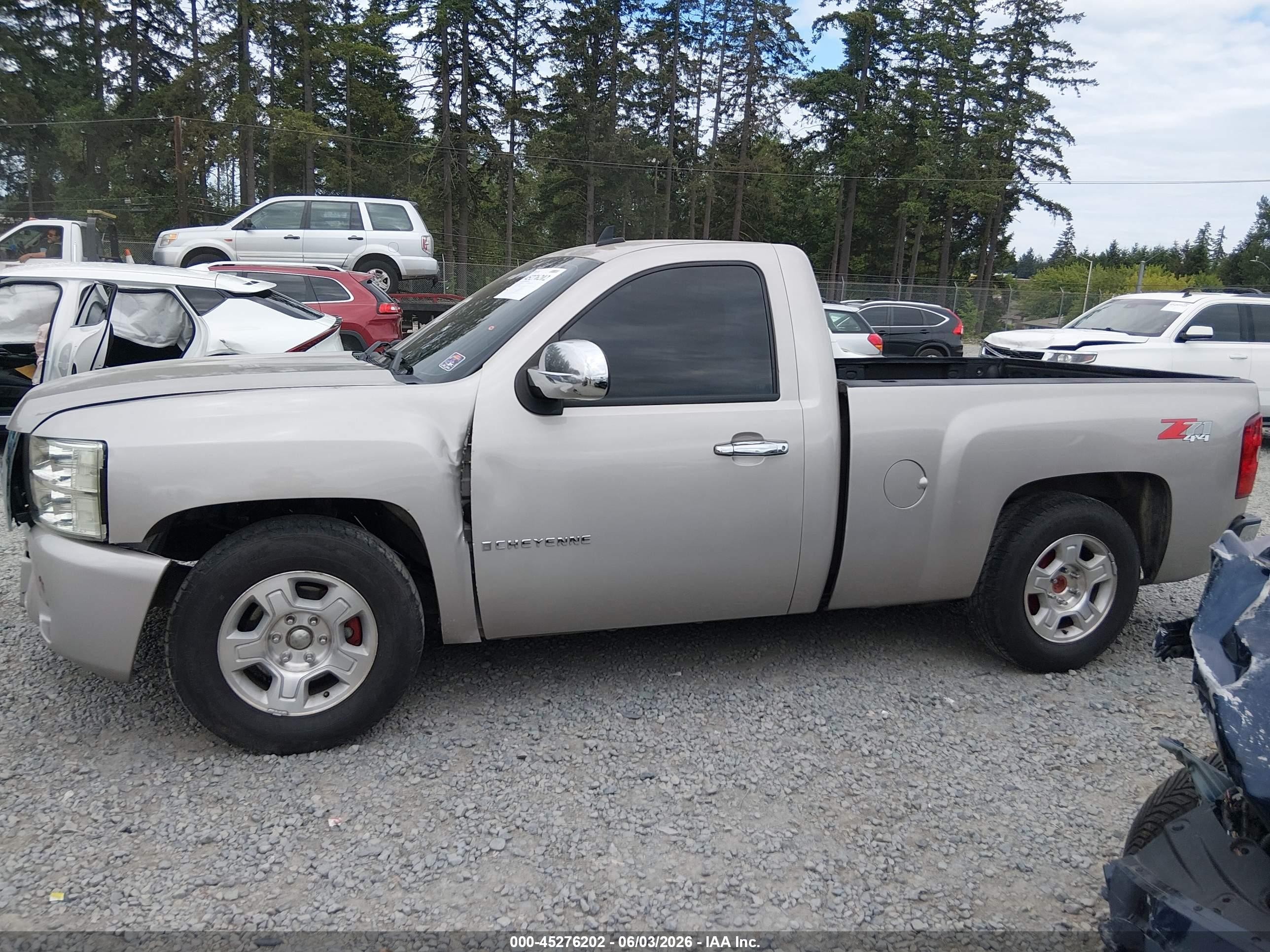 2007 Chevrolet Silverado 1500 Work Truck Tan vin: 1GCEK140X7Z582419