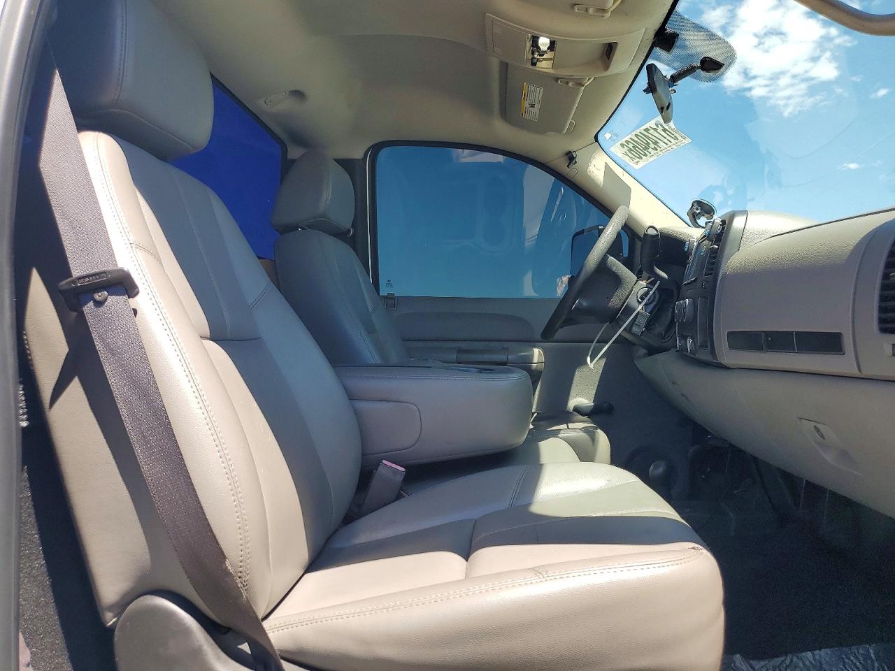 2007 Chevrolet Silverado K1500 Белый vin: 1GCEK14C37Z567447