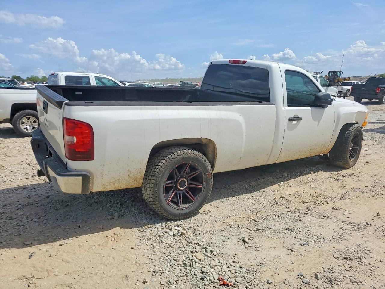 2008 Chevrolet Silverado K1500 Белый vin: 1GCEK14C38Z228348