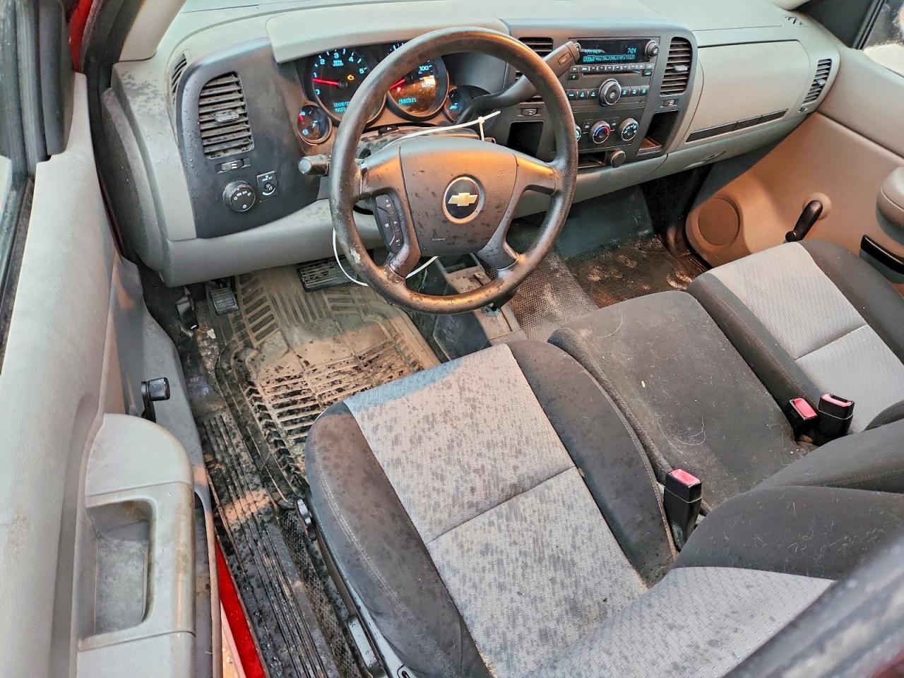 2009 Chevrolet Silverado K1500 Red vin: 1GCEK14C79Z131509