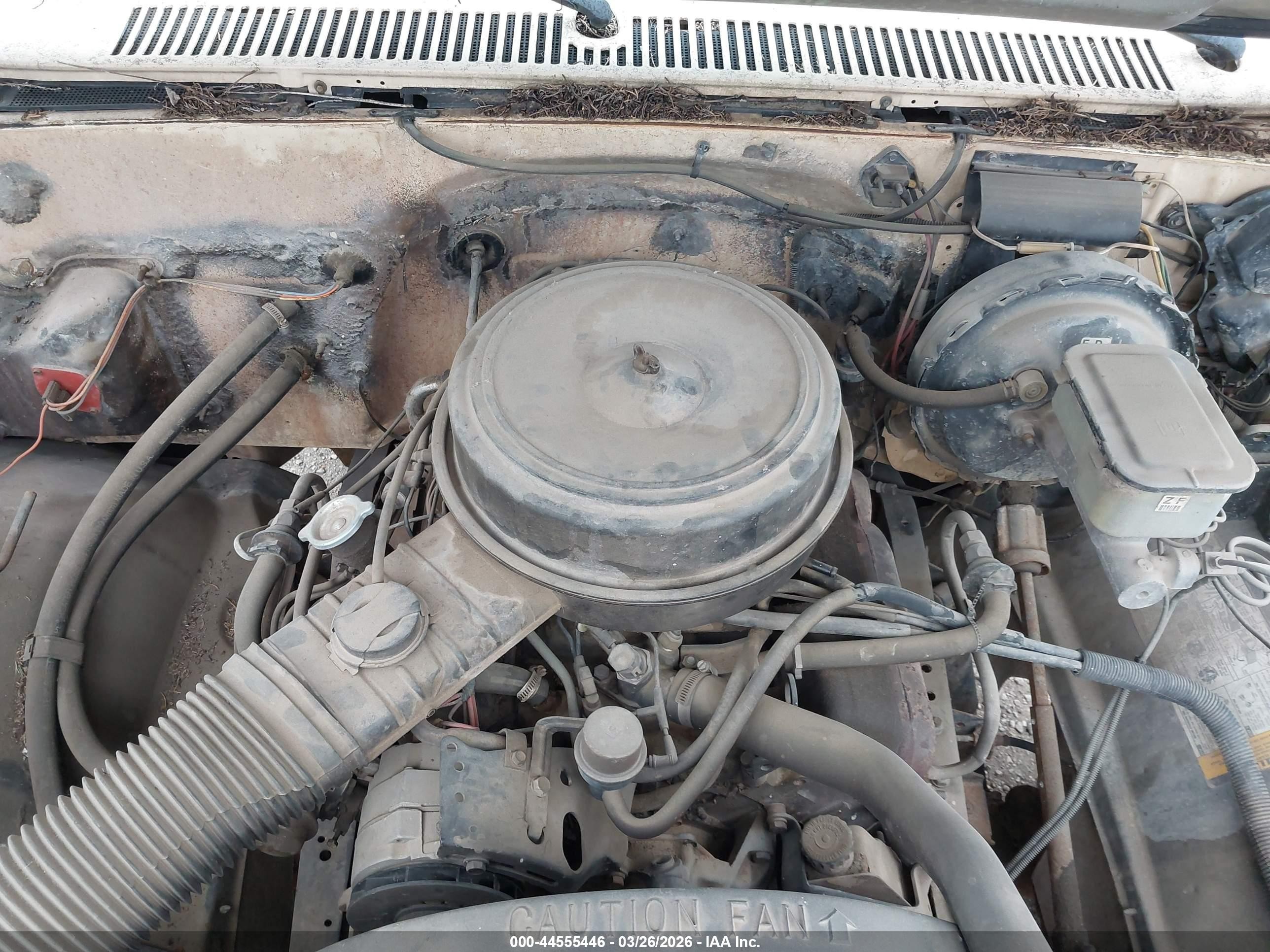 1986 Chevrolet K10   Желто-коричневый vin: 1GCEK14H5GJ111377